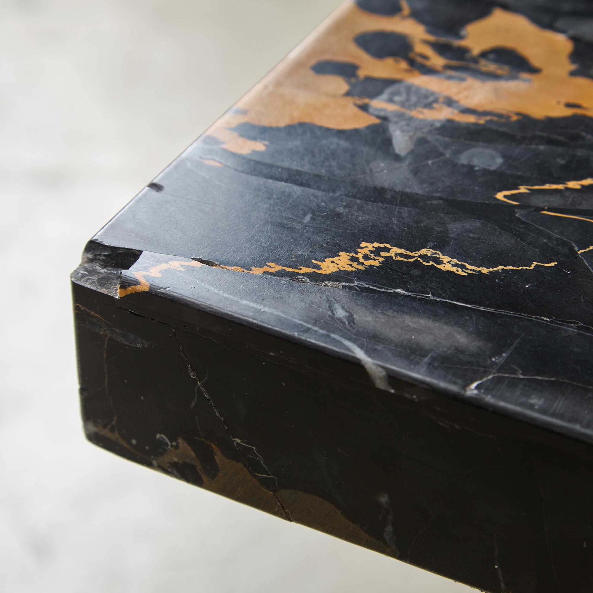 Table basse en marbre en vente 8