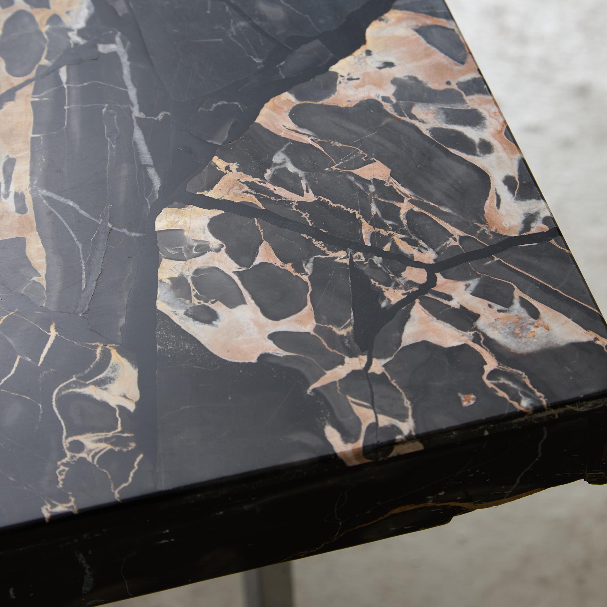 Fin du 20e siècle Table basse en marbre en vente