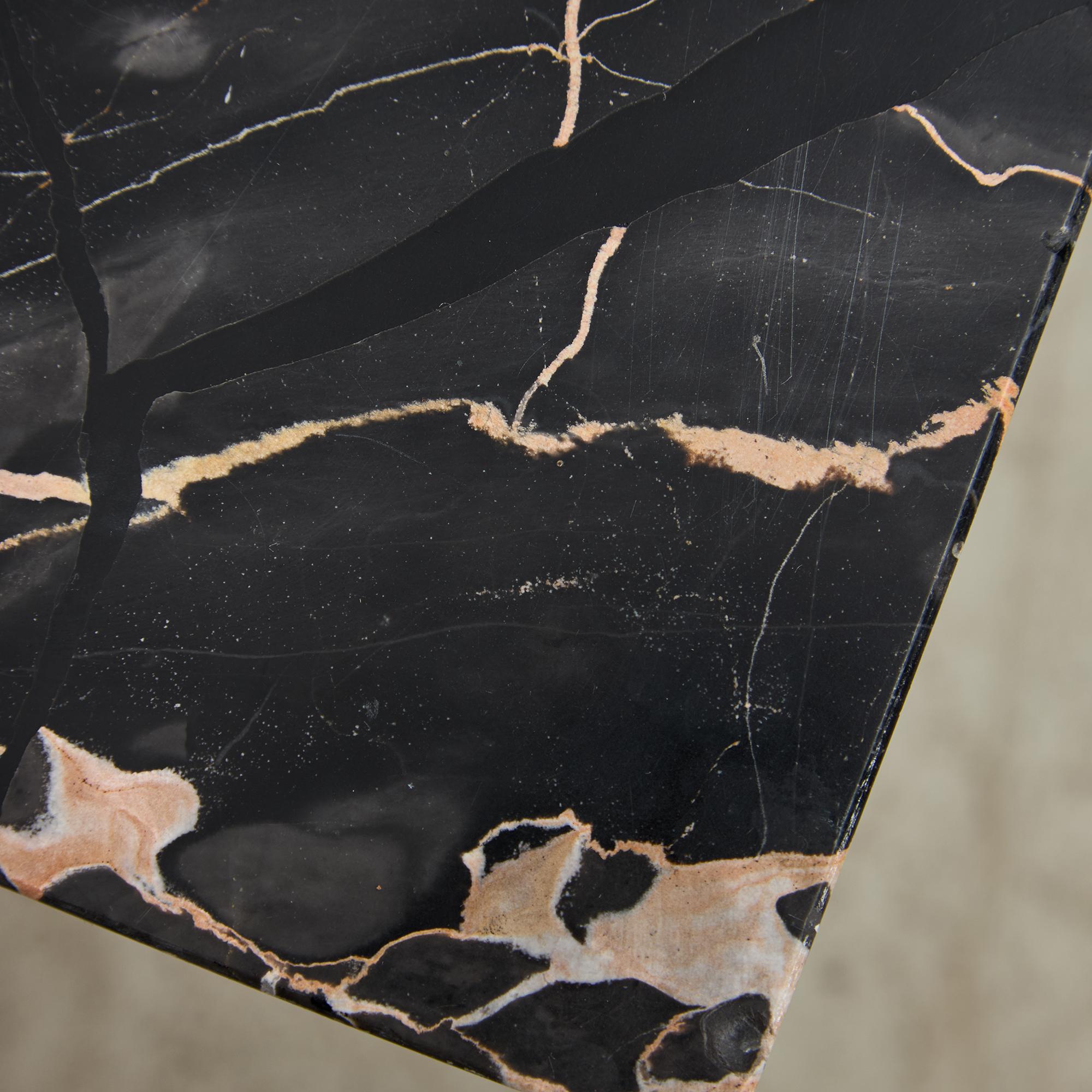 Table basse en marbre en vente 3