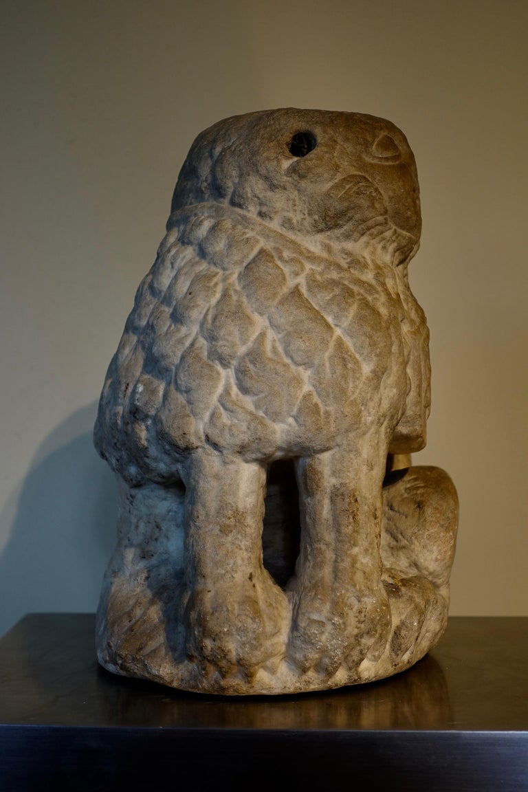 Marble Lion, Périgord, 17th Century For Sale at 1stDibs