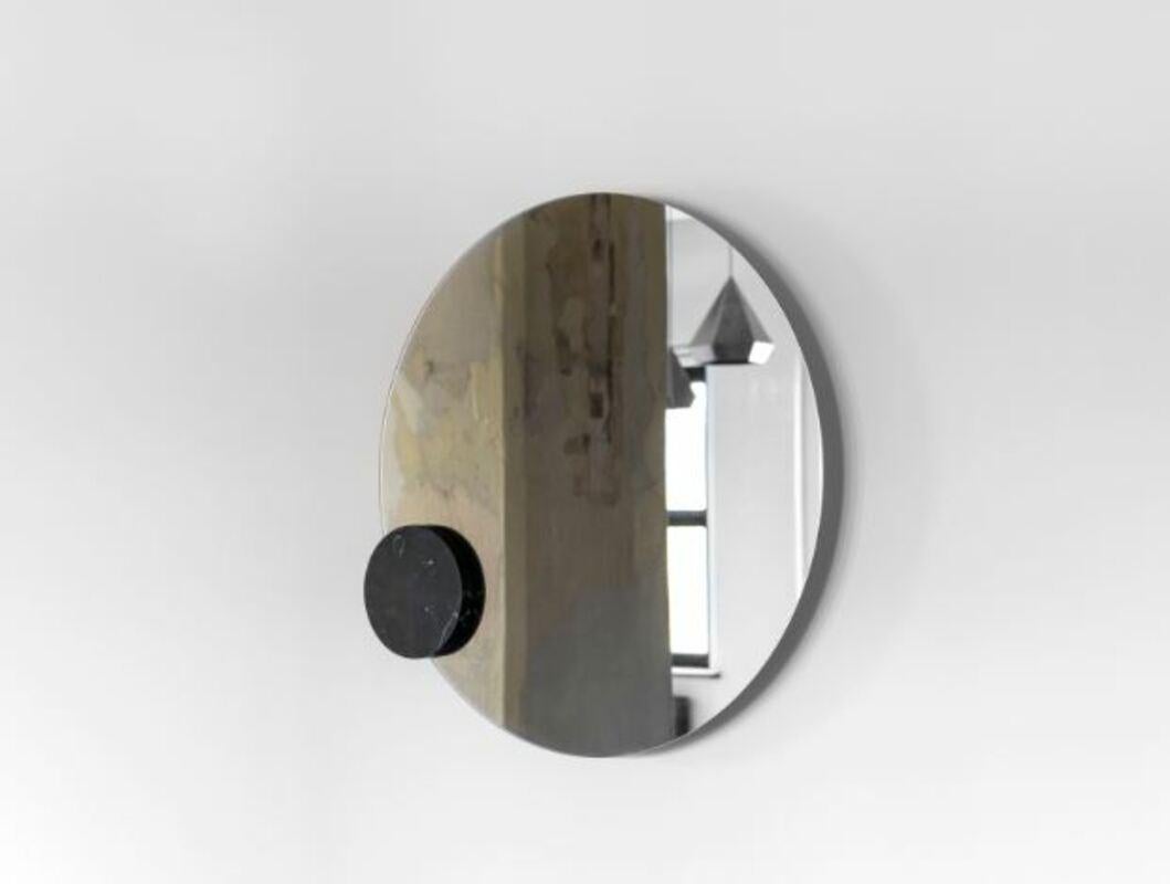 Marmorspiegel „Moon“, Sebastian Scherer im Zustand „Neu“ im Angebot in Geneve, CH