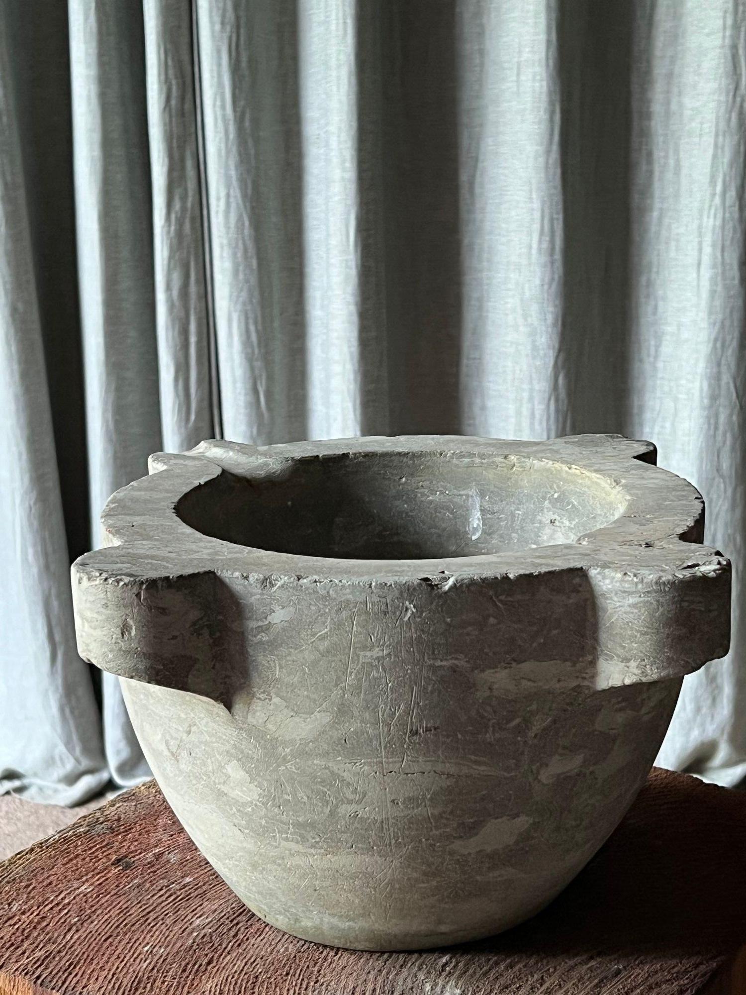Marble Mortar In Good Condition For Sale In Grange-Over-Sands, GB
