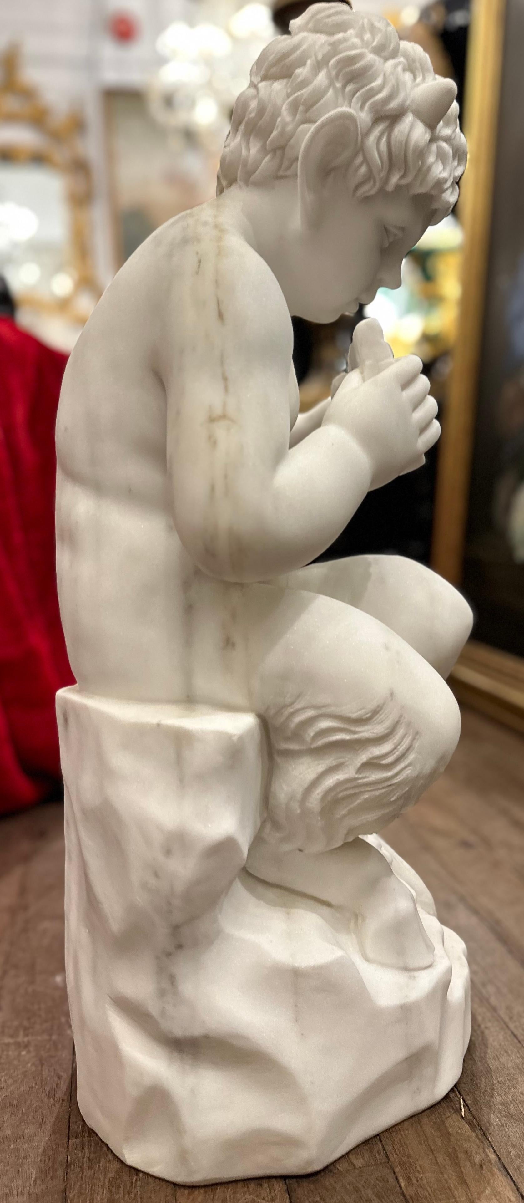 Neoclassical Marble Pan With Flute For Sale