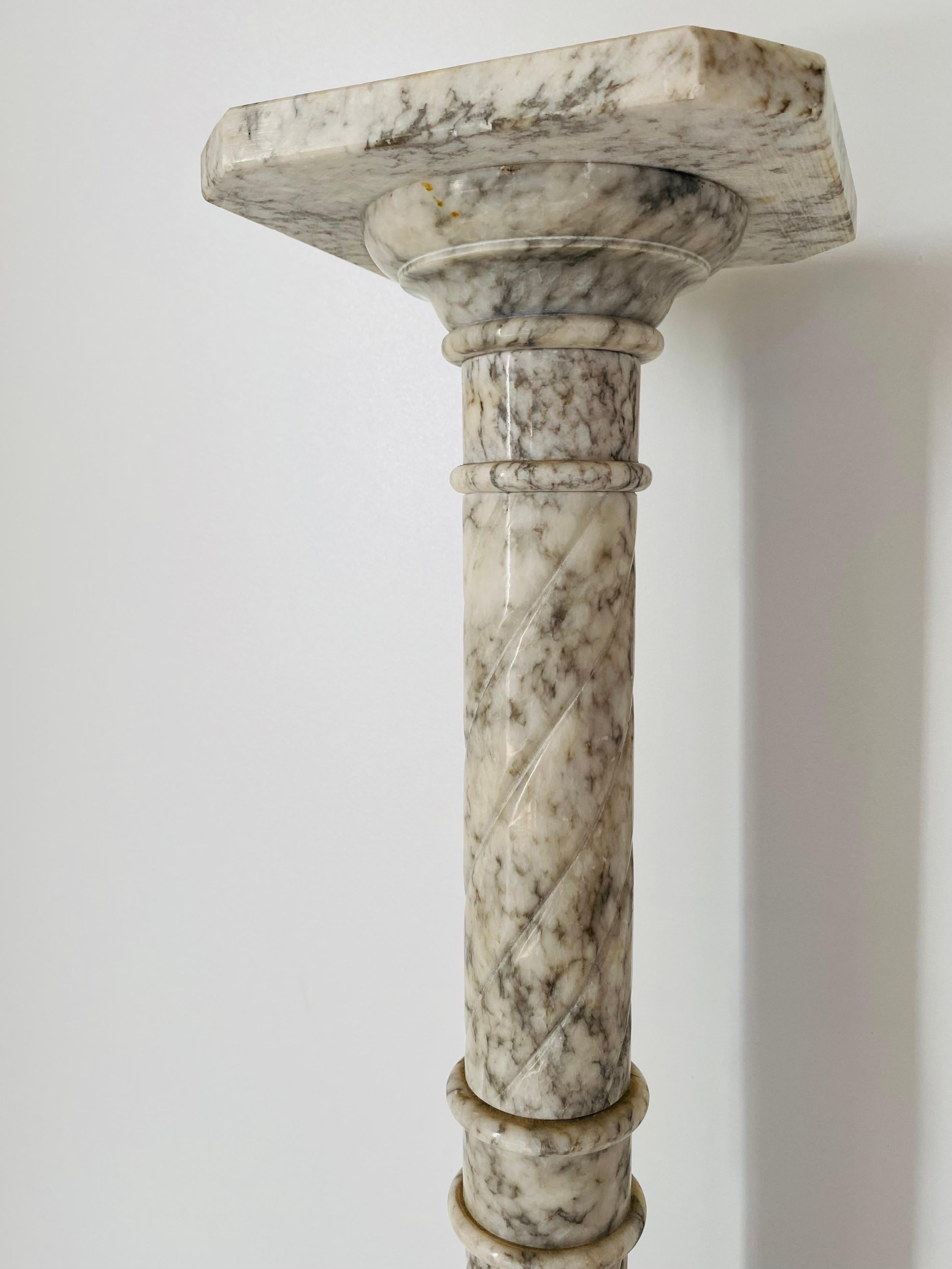 Mid-20th Century Marble Pedestal, 1940s Italy