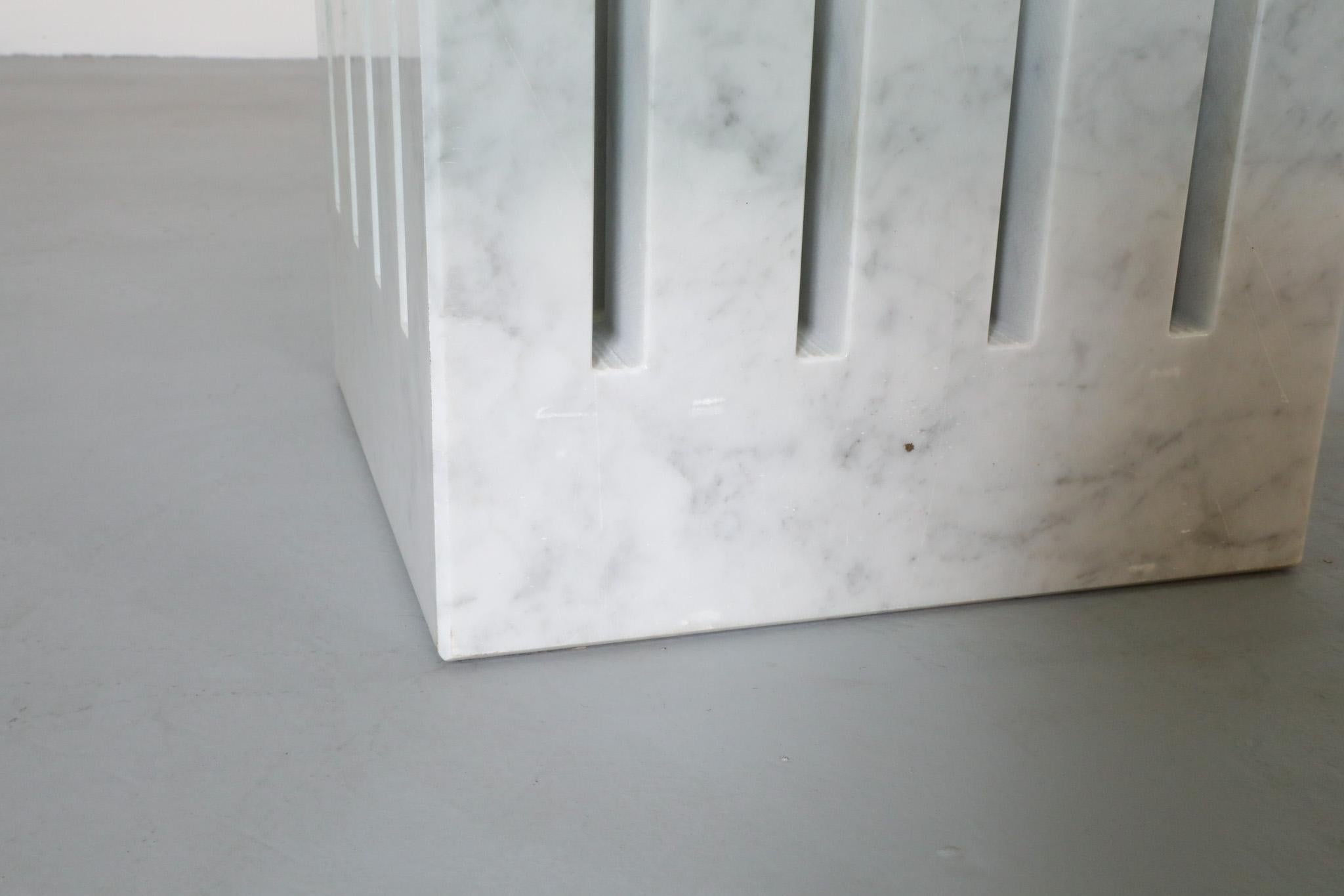 Marble ‘Scacco’ Coffee Table with Glass Top by Cattelan Italia, 1986 For Sale 14