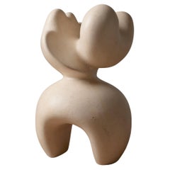Escultura de mármol "Caliza"
