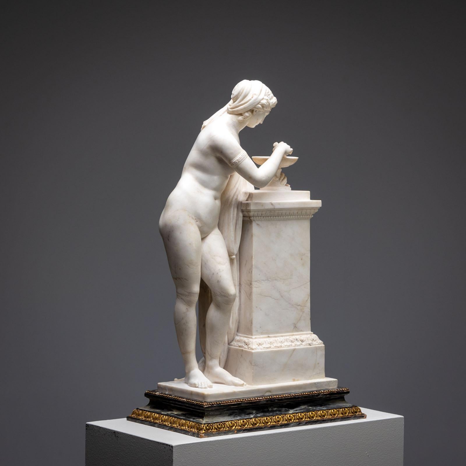 Marble Sculpture of a Nymph, 19th Century For Sale 8