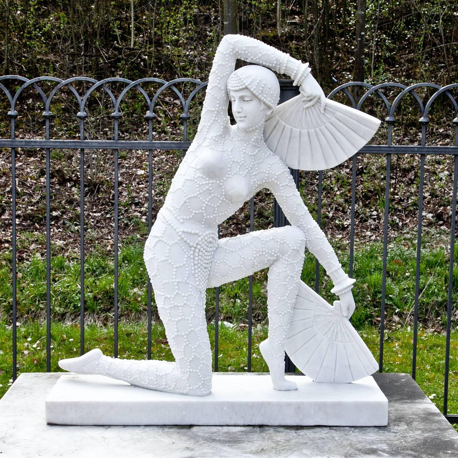 Marble Sculpture of an Art Deco-Style Dancer, 21st Century 2