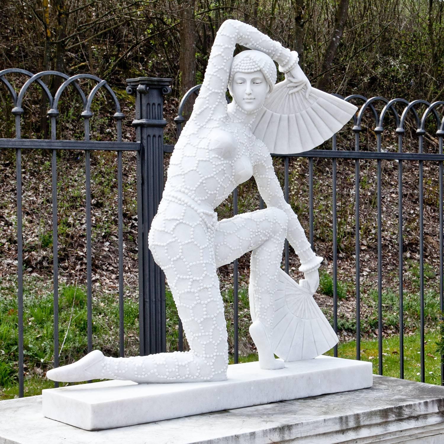 Marble Sculpture of an Art Deco-Style Dancer, 21st Century 3