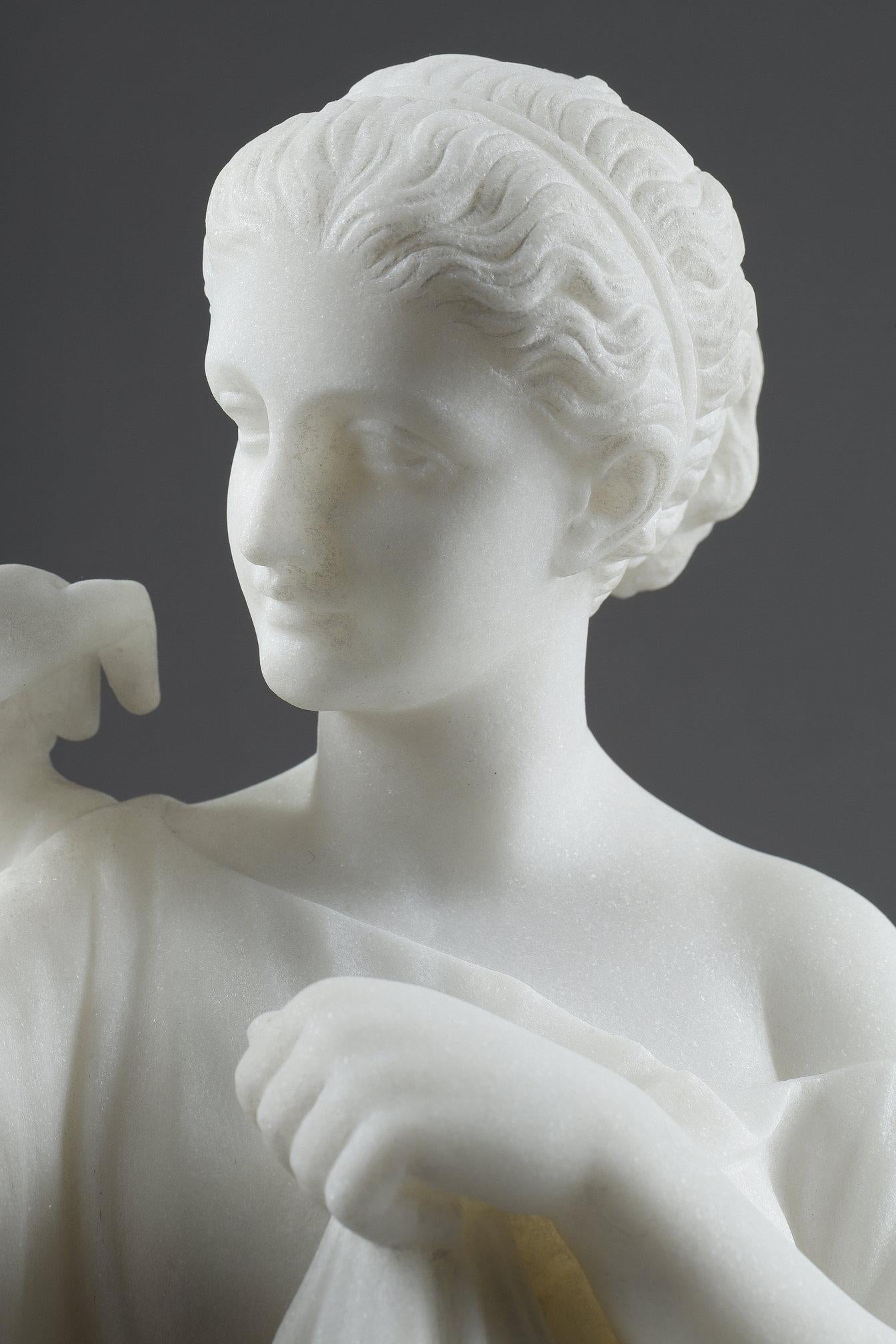 Sculpture en marbre de Diane de Gabies, signée Pugi en vente 6