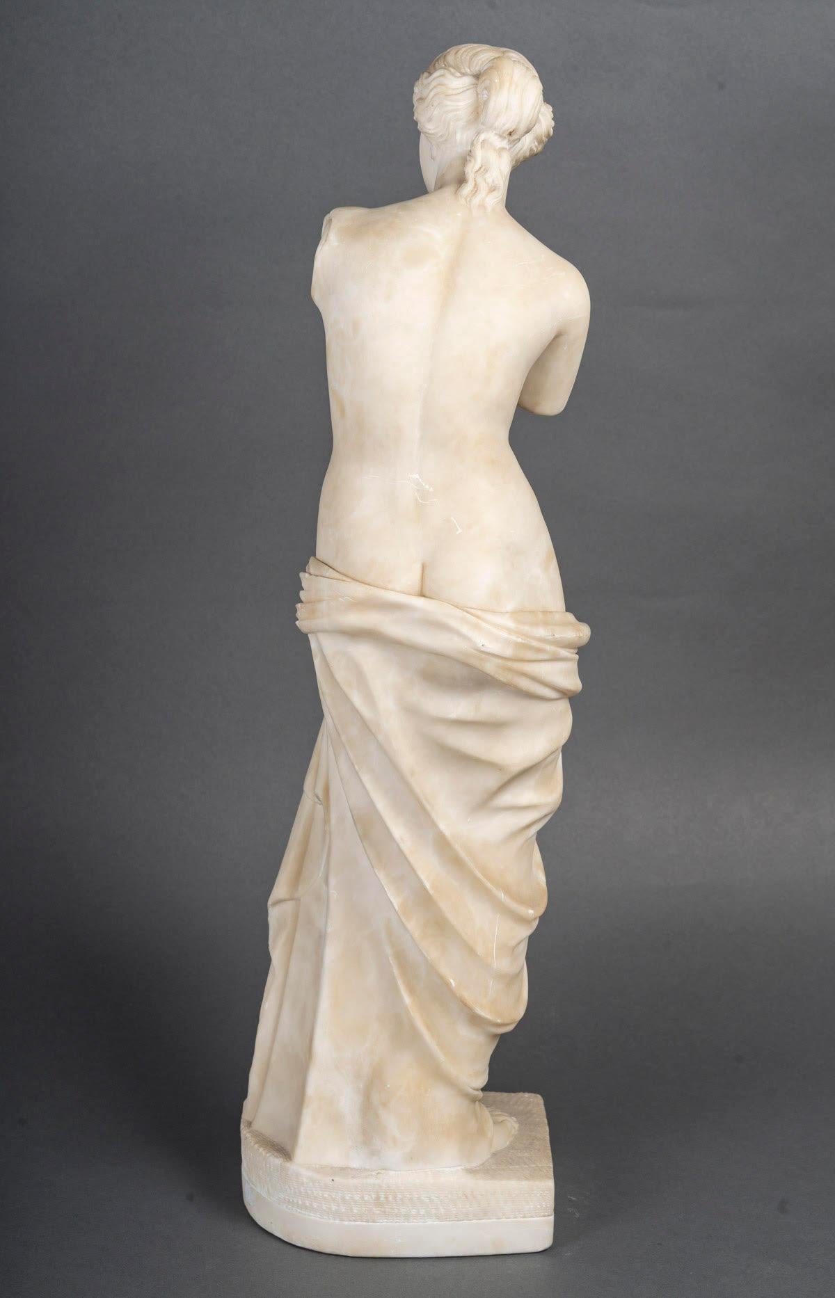 Marble Sculpture Representing the Venus de Milo, 20th Century. 4