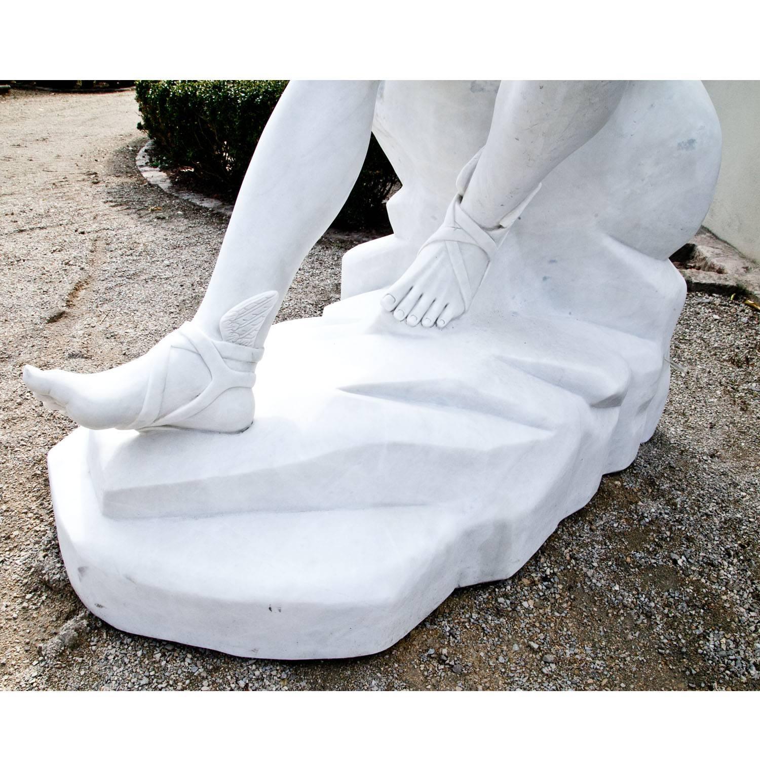 Marmorskulptur „Stressing Hermes“ von Lysippos, 21. Jahrhundert im Zustand „Hervorragend“ im Angebot in Greding, DE