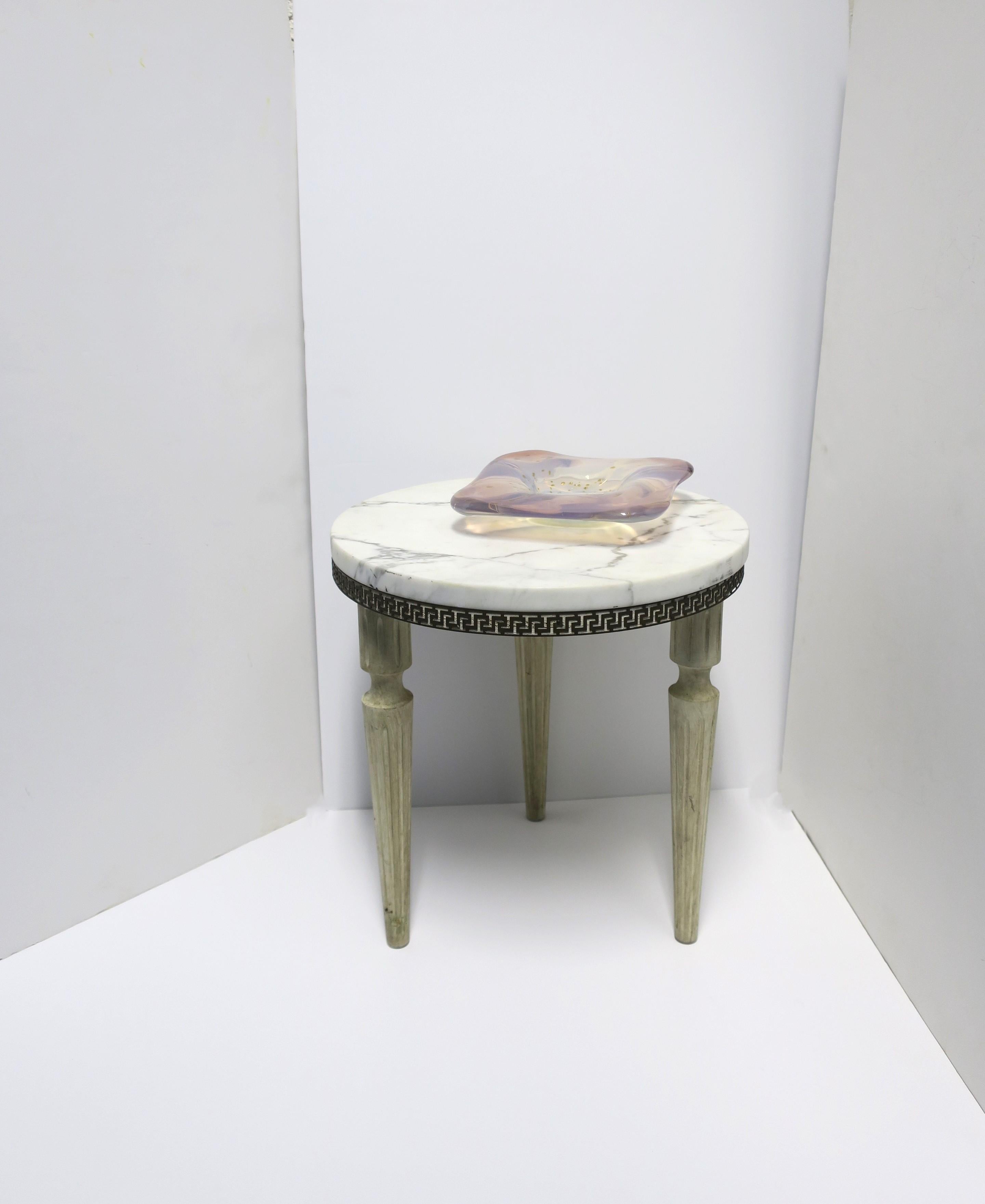 Marble Side Drinks Table in the Neoclassical Style 1