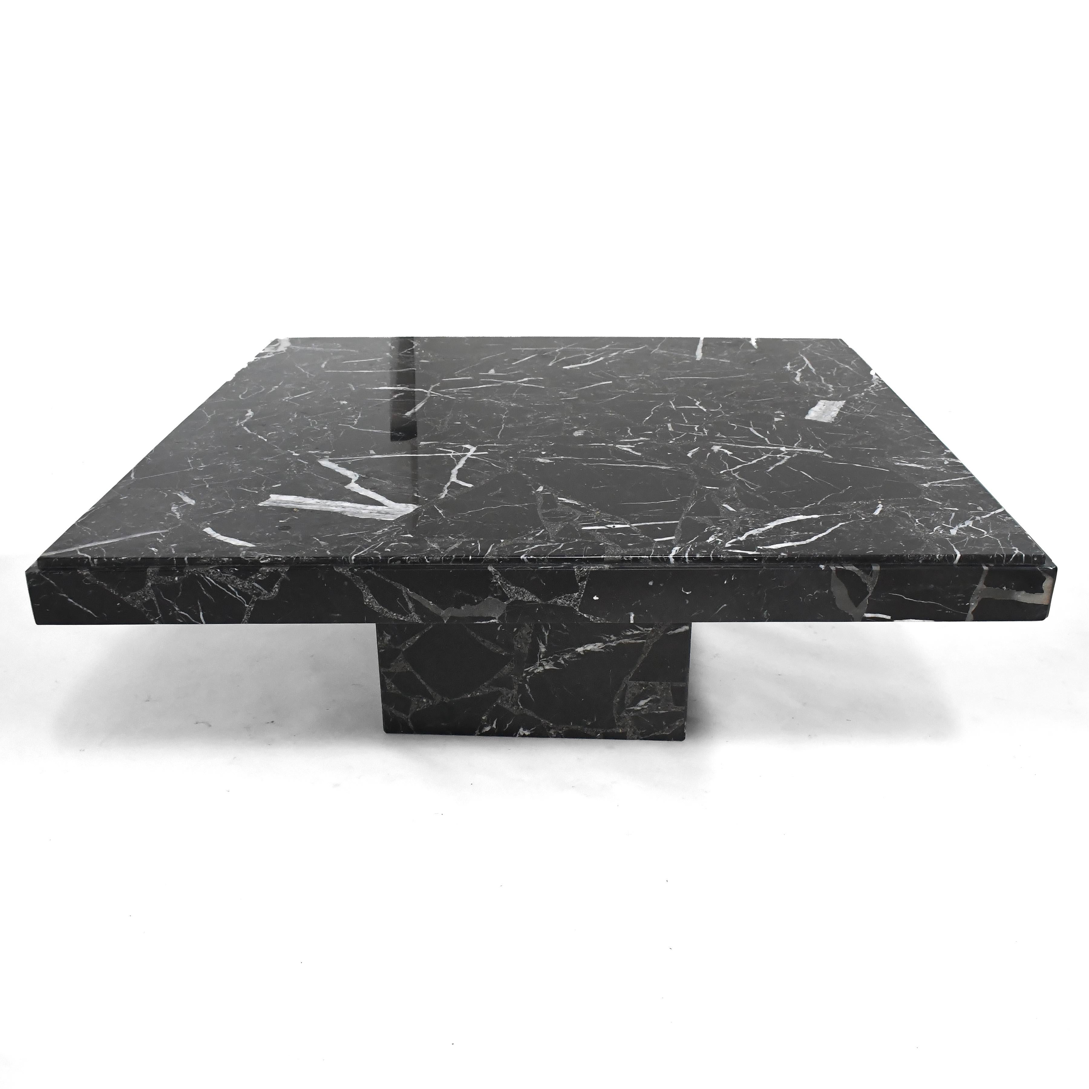 Table d'appoint en marbre Ello en vente 6