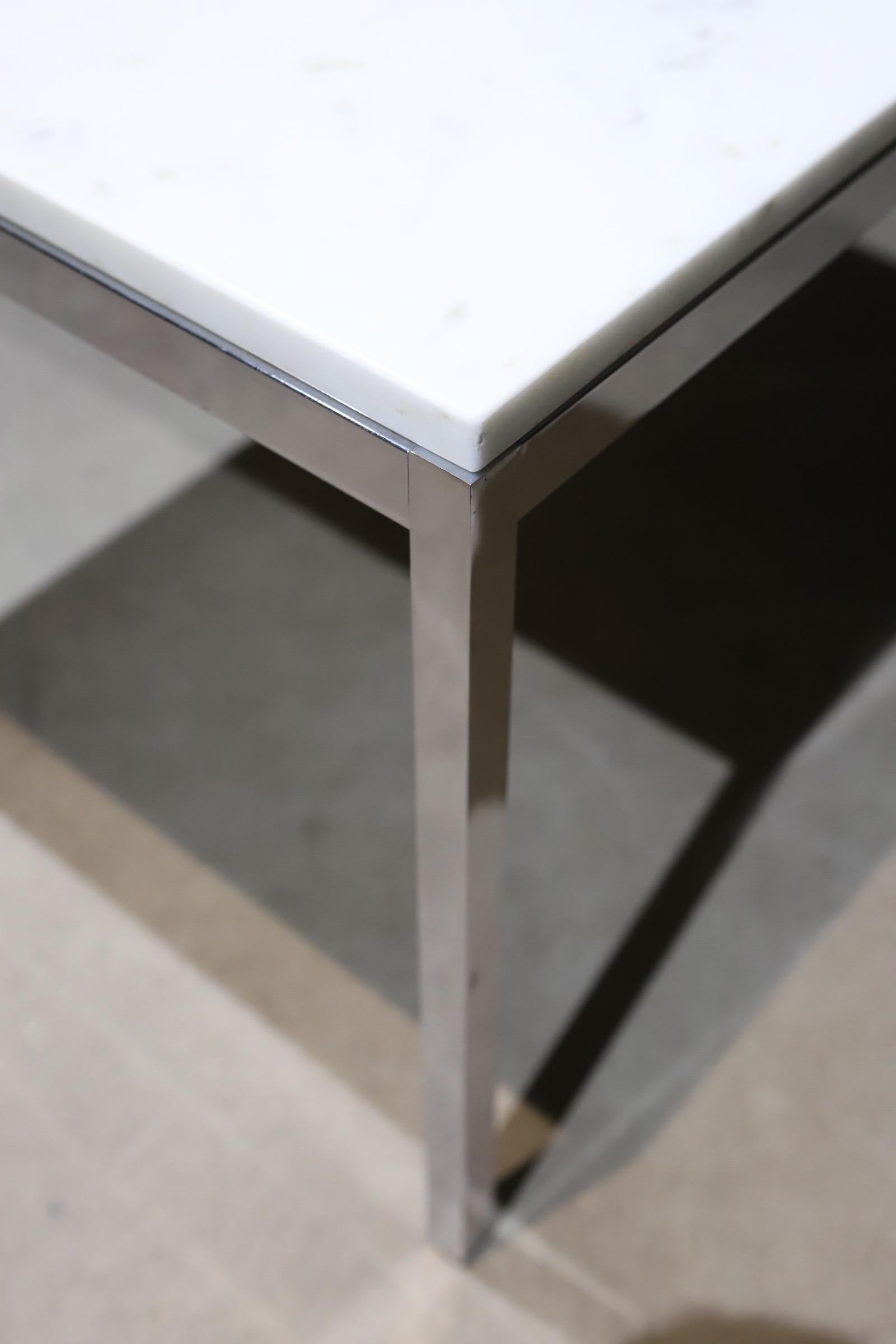 Mid-Century Modern Marble Side Table by Florence Knoll