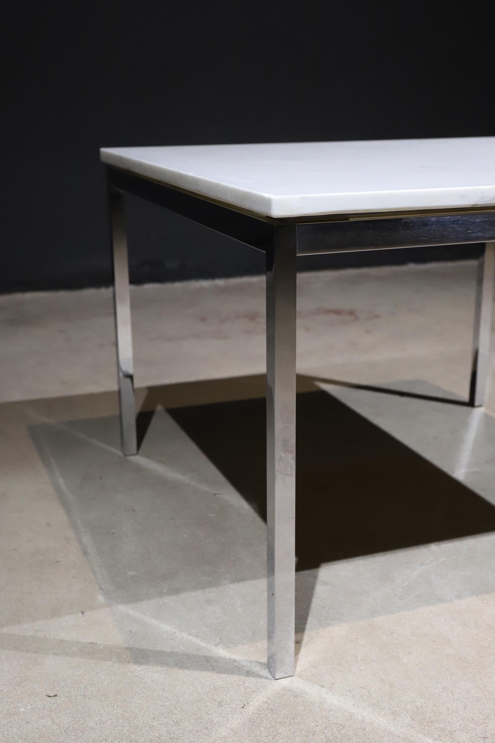 20th Century Marble Side Table by Florence Knoll