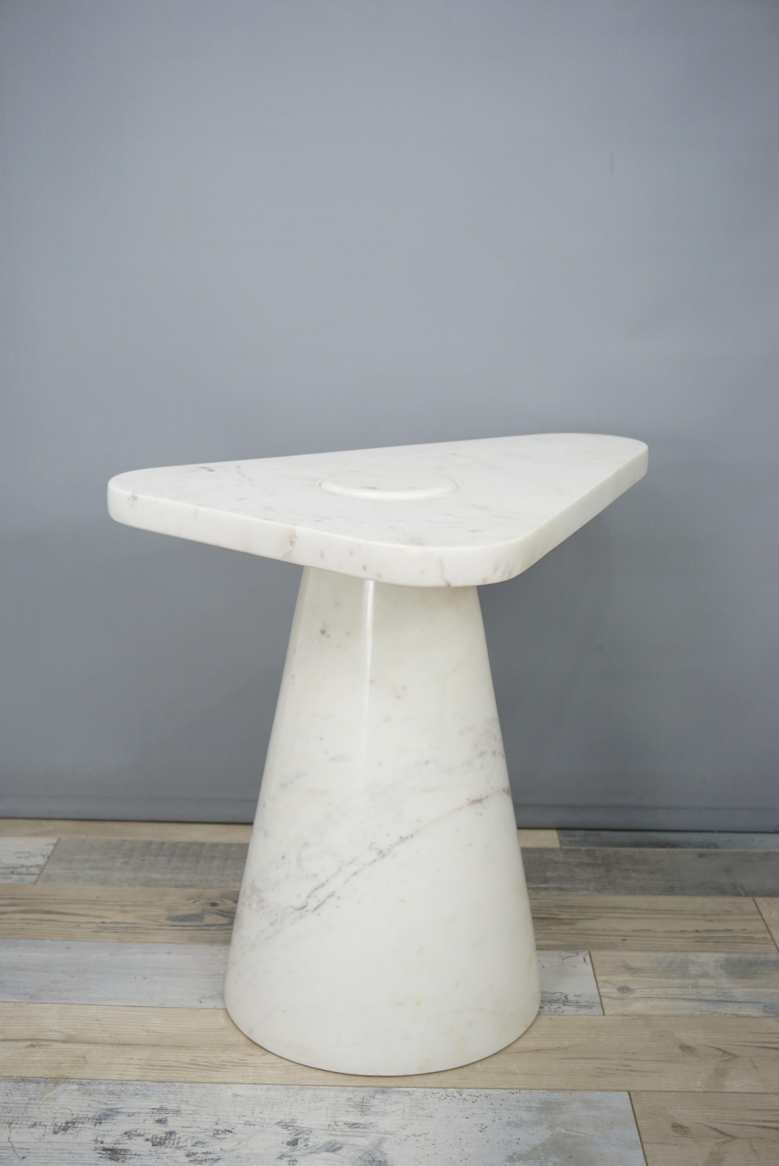 Contemporary Italian 1970s Design Style White Marble Side Table  For Sale