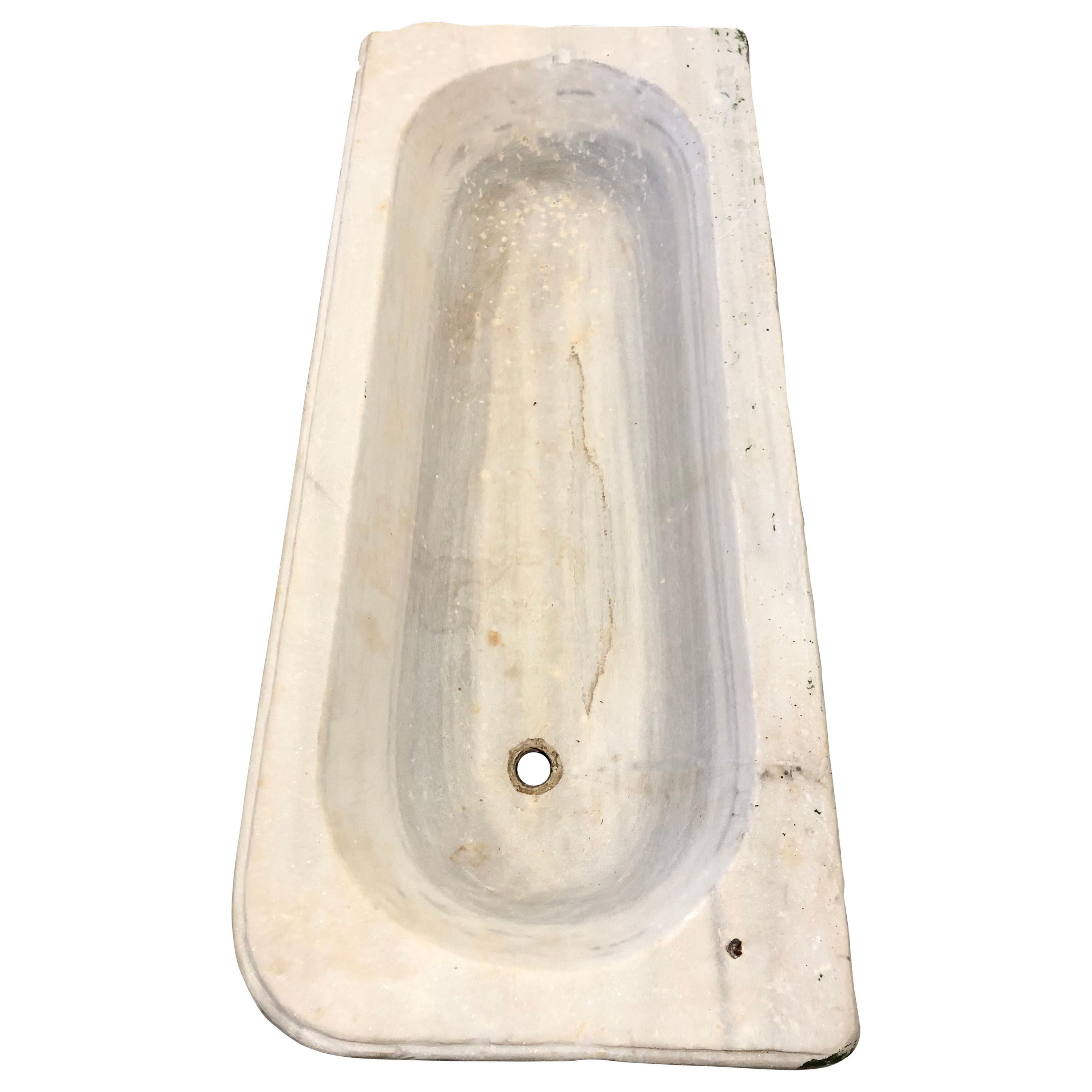 Late 18th Century European Marble Sink For Sale