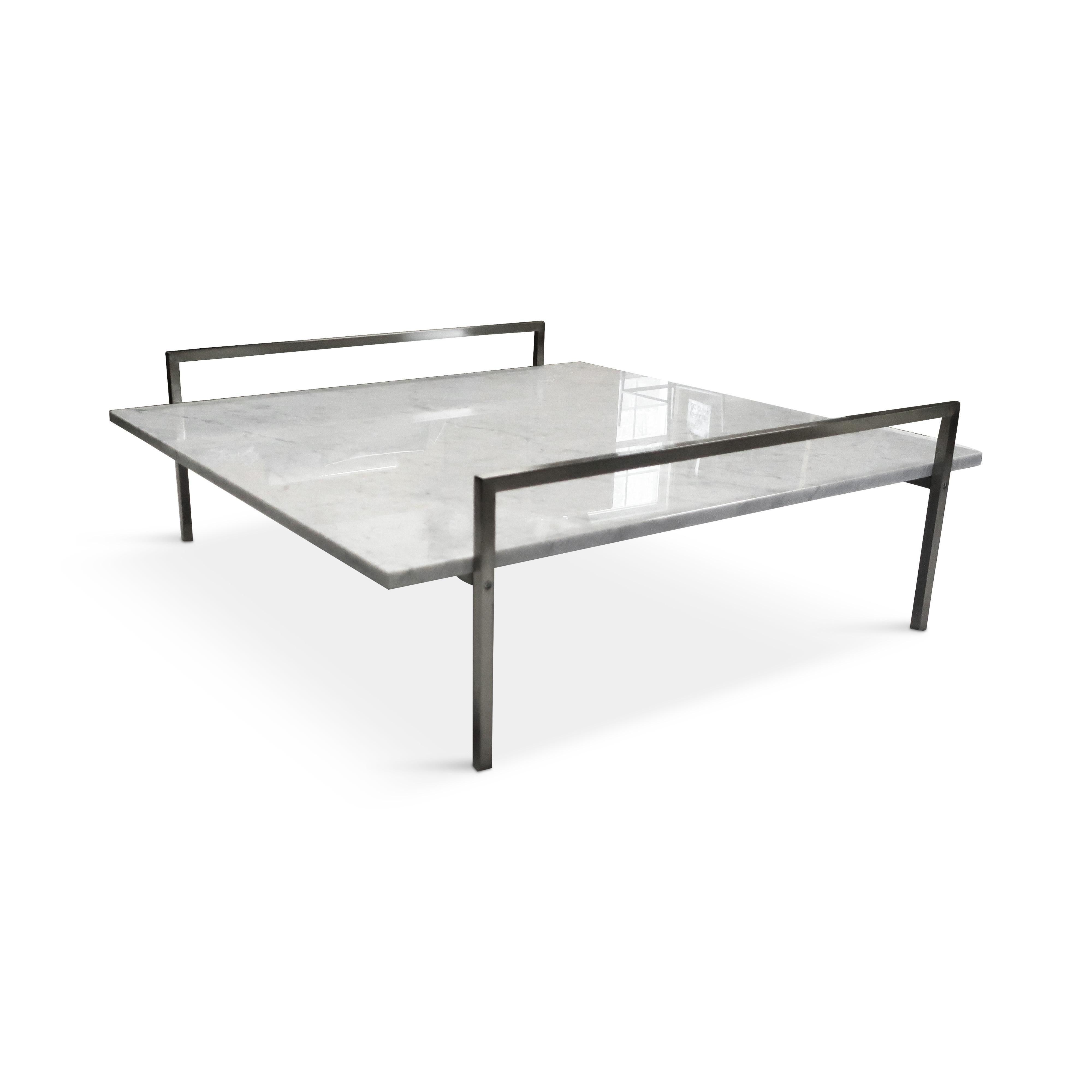 Marble Skinny Coffee Table by Prospero Rasulo for Zanotta In Good Condition For Sale In Brooklyn, NY