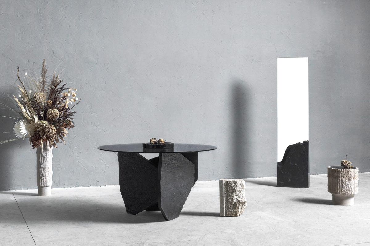 Marble Slate Dining Table Signed by Frederic Saulou For Sale 2
