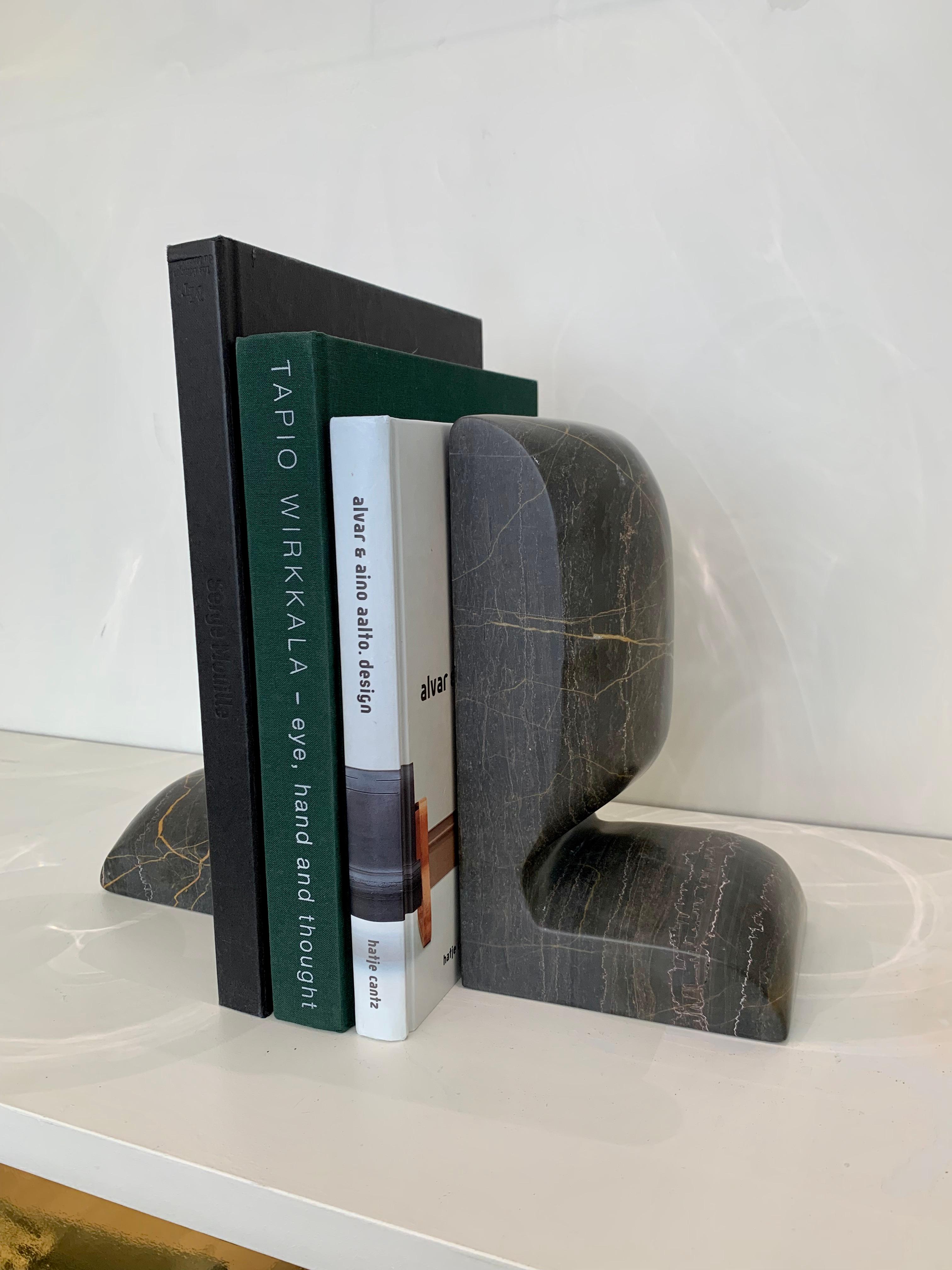 Modern Marble 'Slo' Book Ends by Christophe Delcourt by Collection Particulière