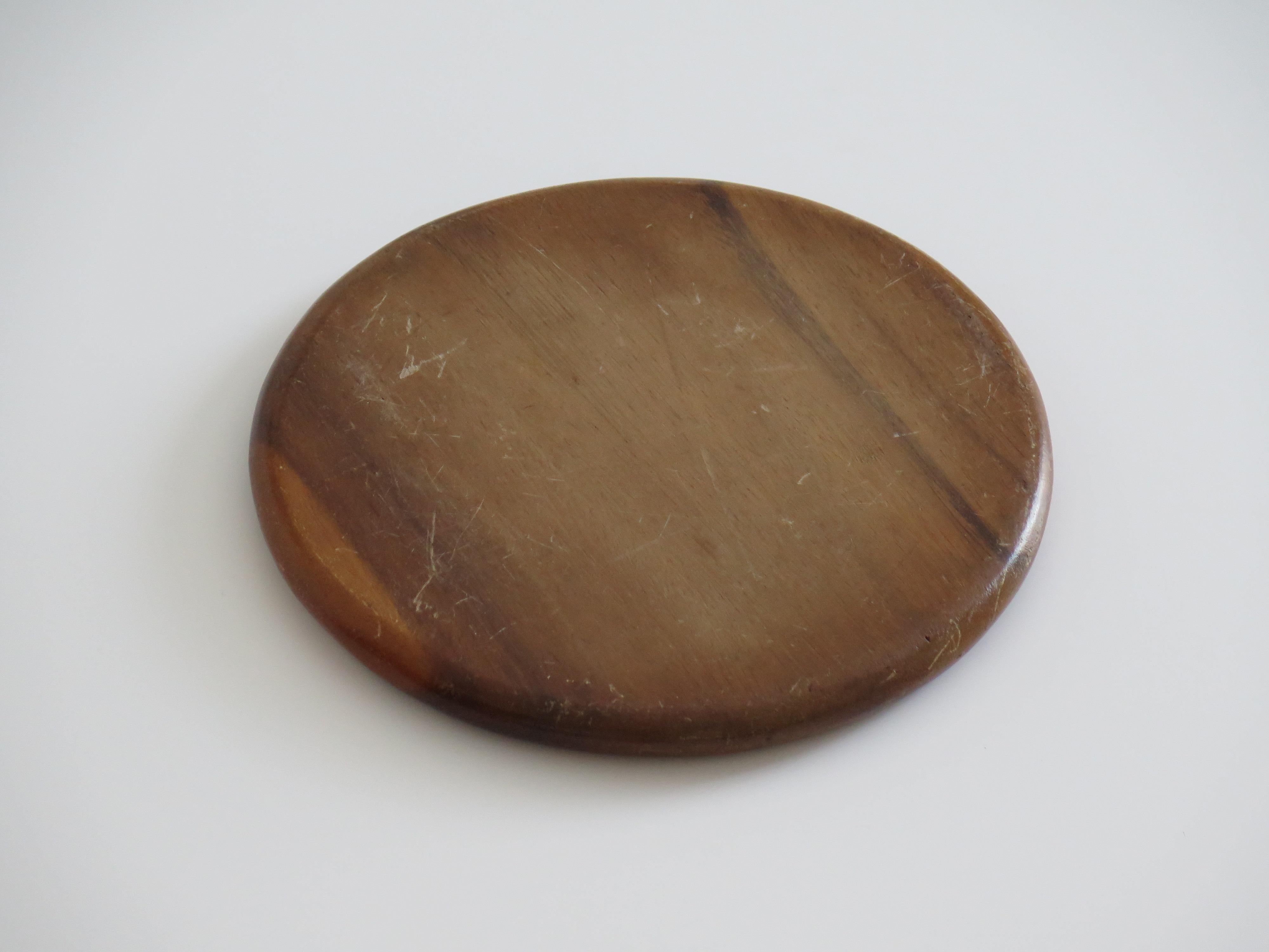 Juego de solitario de canicas Tablero de madera dura con 34 canicas antiguas de cristal arremolinado, Circa 1930 en venta 7