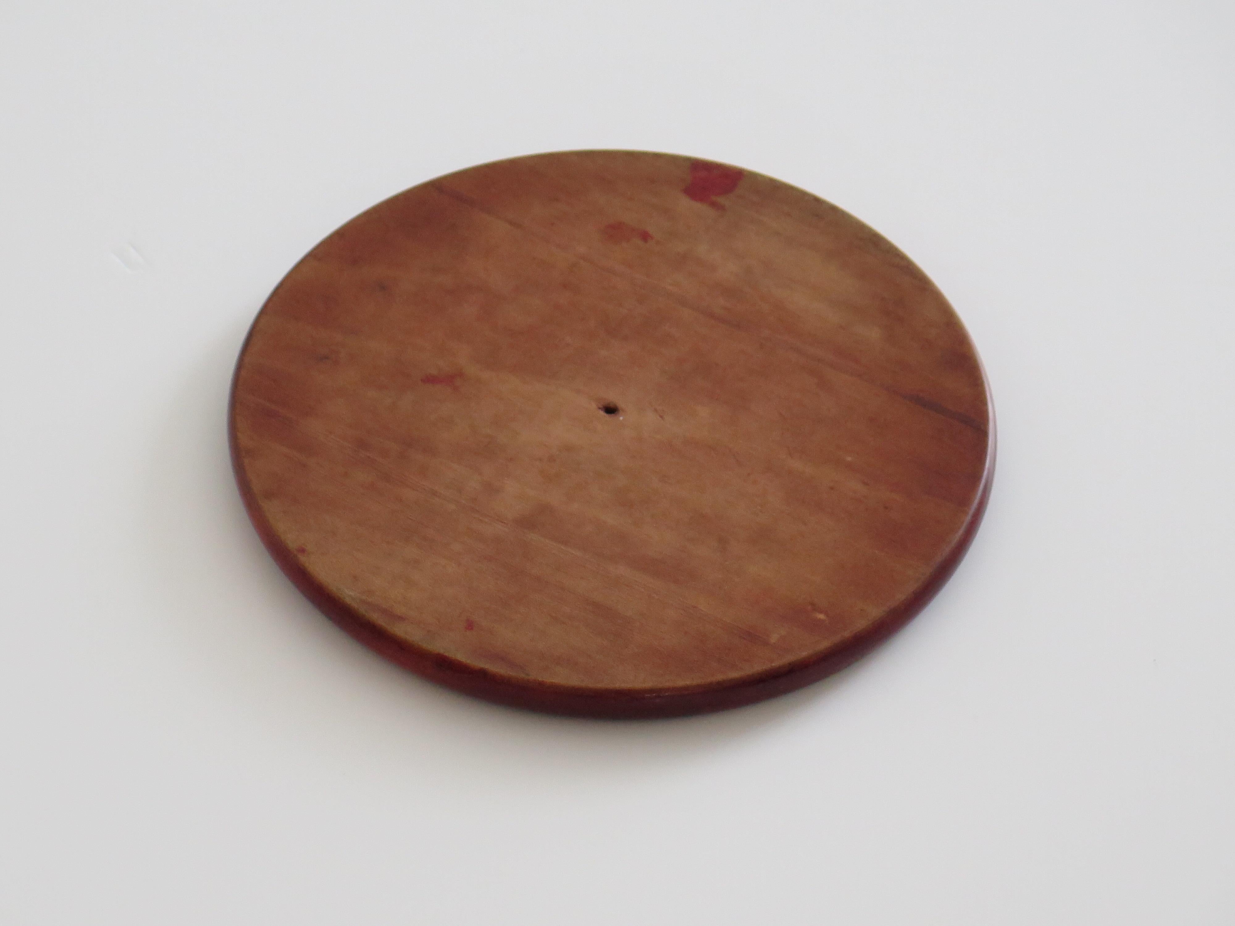 Marble Solitaire Game with hardwood board and 33 agate stone Marbles, Circa 1925 For Sale 8