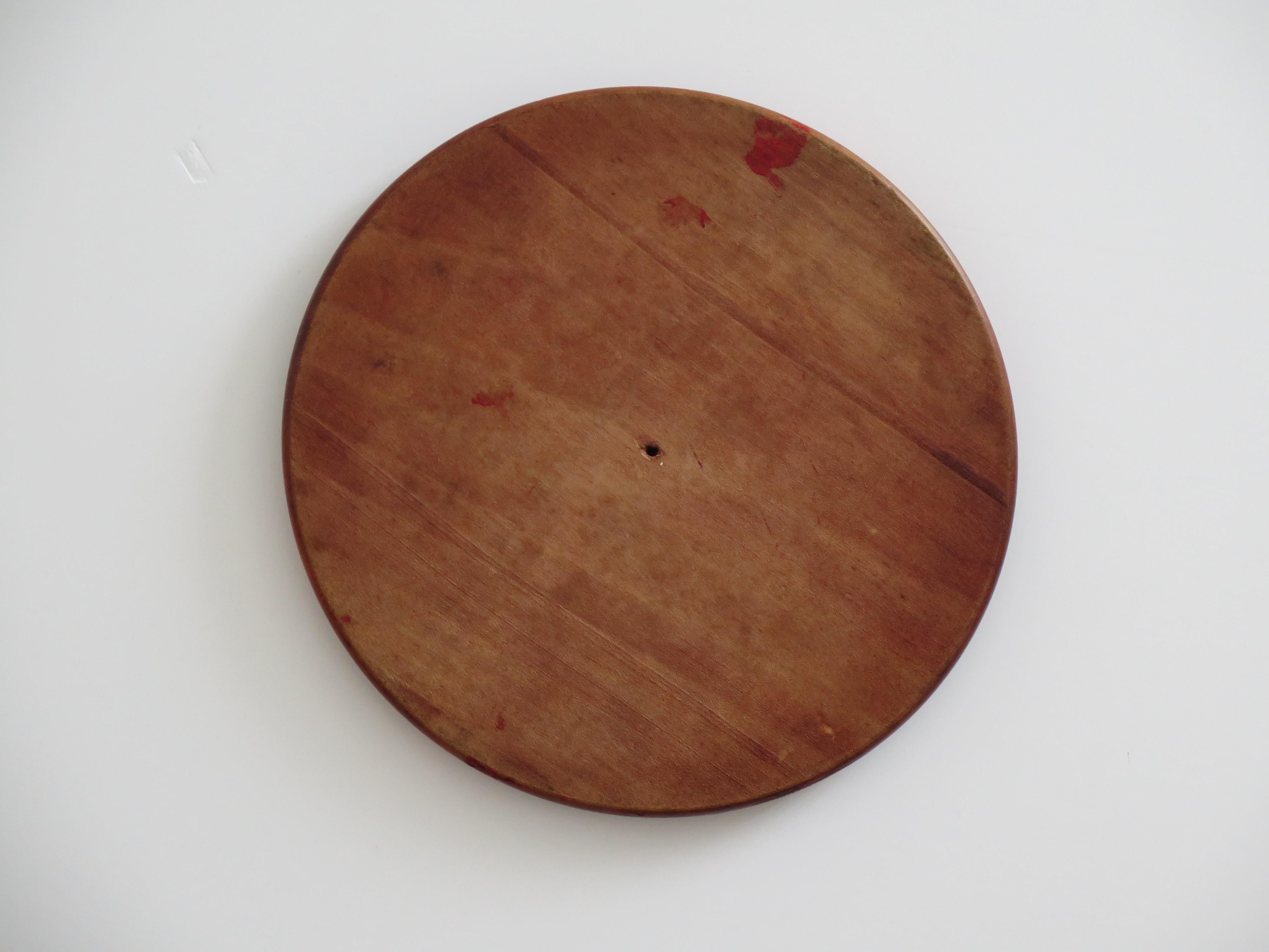 Marble Solitaire Game with hardwood board and 33 agate stone Marbles, Circa 1925 For Sale 9