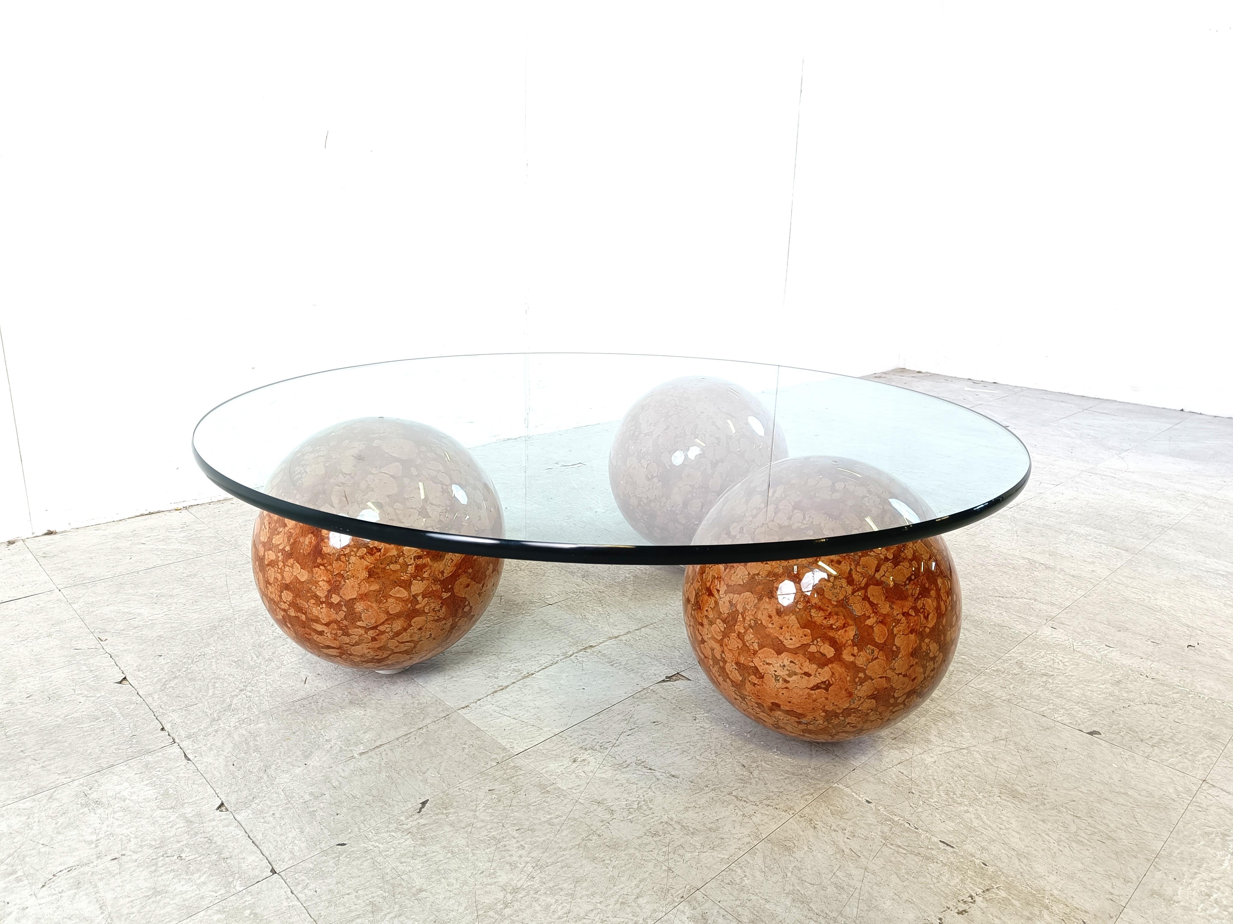 Marble sphere coffee table, italy, 1980s For Sale 1