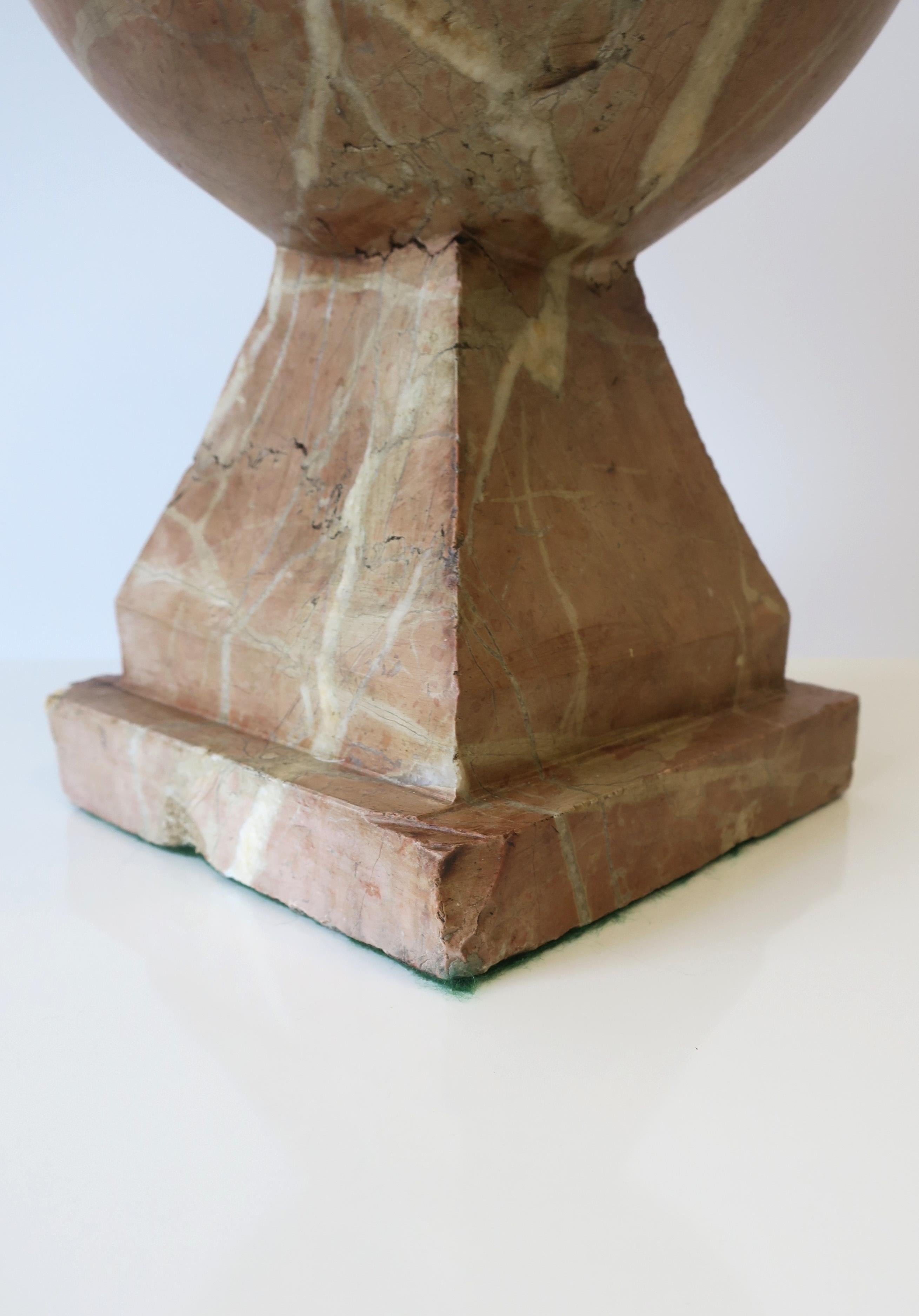 Sculpture sphère en marbre Art Déco moderne en vente 9