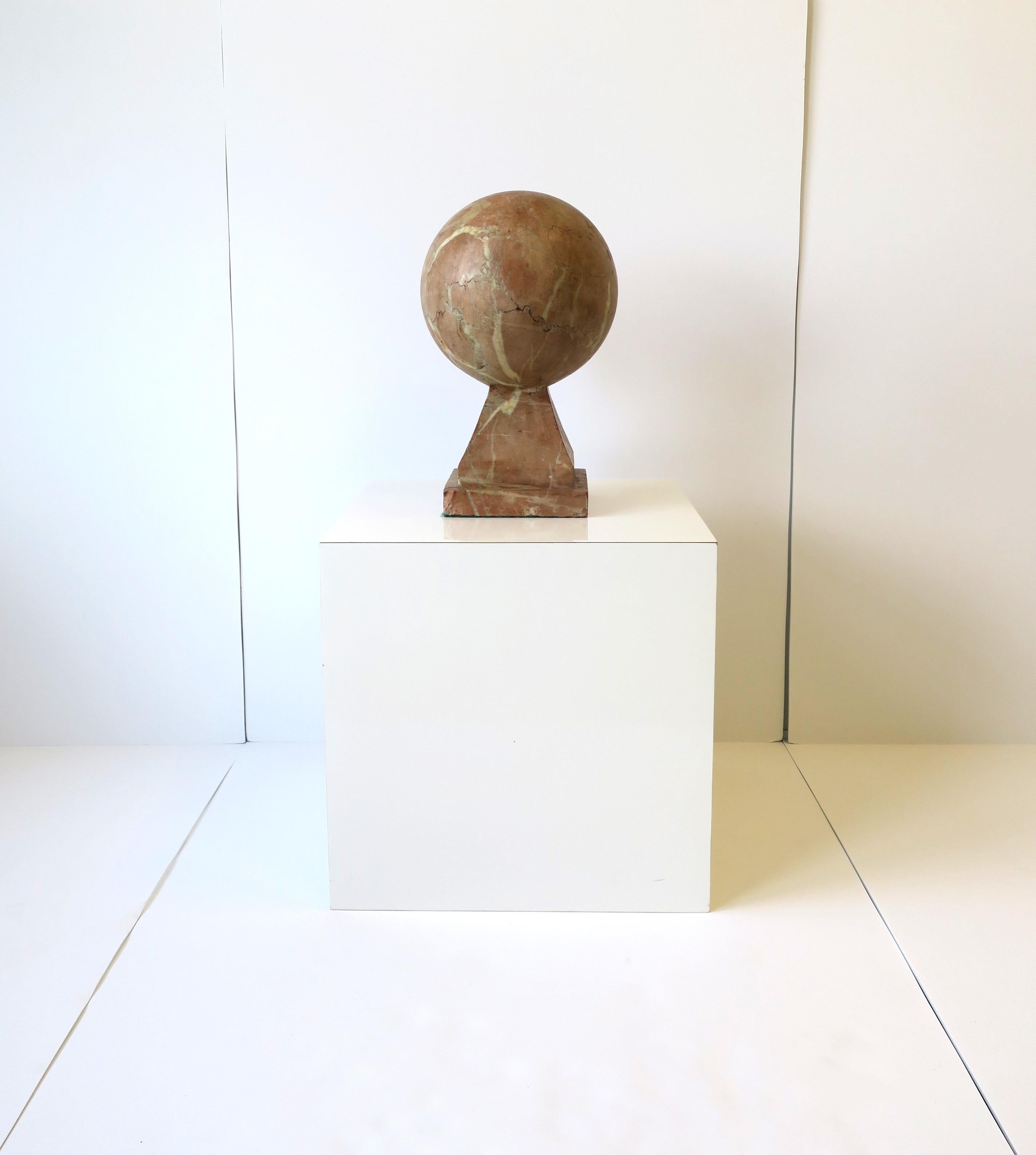 A beautiful and substantial Art Deco Modern marble sphere sculpture, circa early to mid-20th century, Europe. Piece is made from one piece of marble. A great decorative object with scale. 

Dimensions: 
8.25