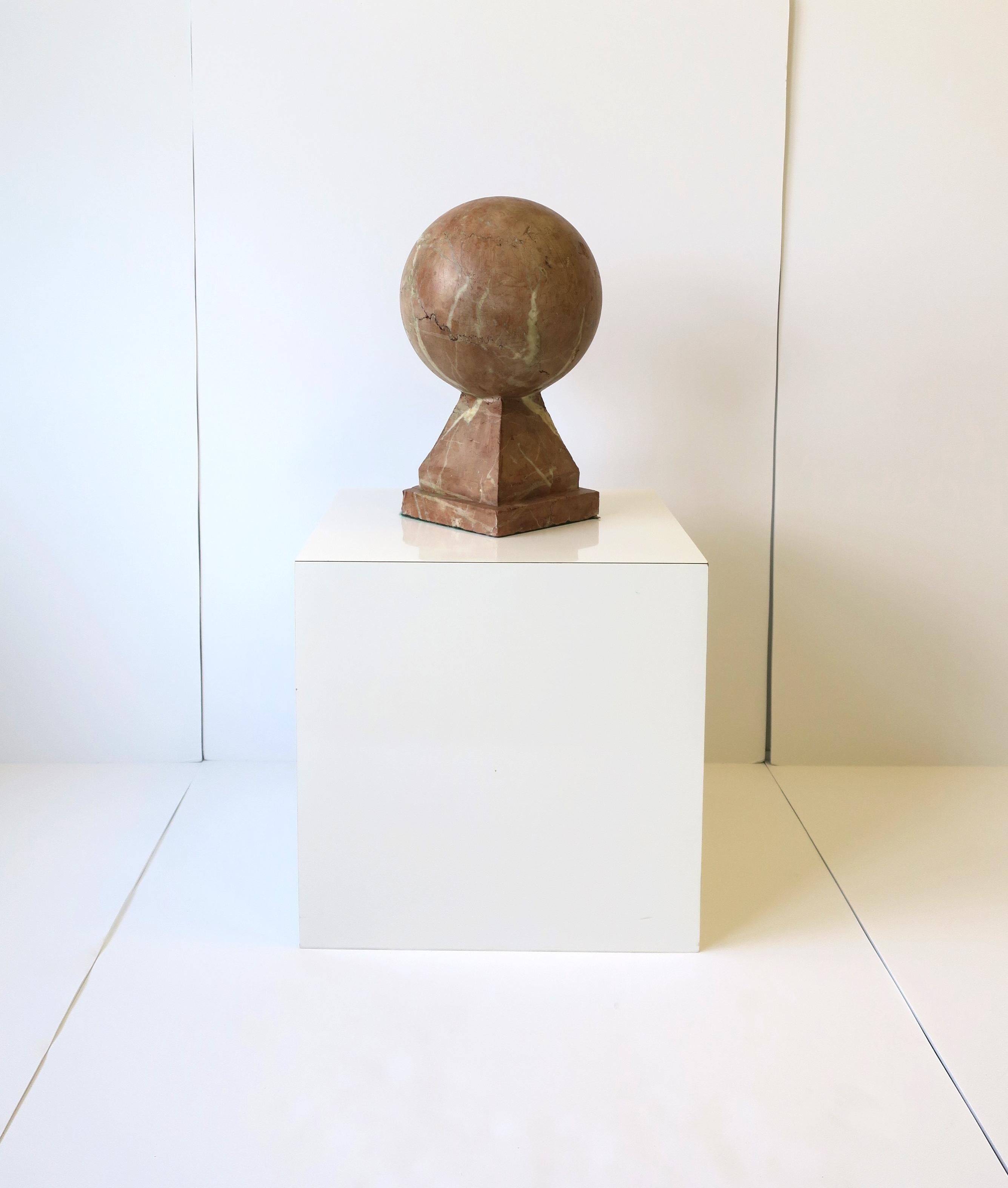 Art Deco Modern Marble Sphere Sculpture In Good Condition For Sale In New York, NY