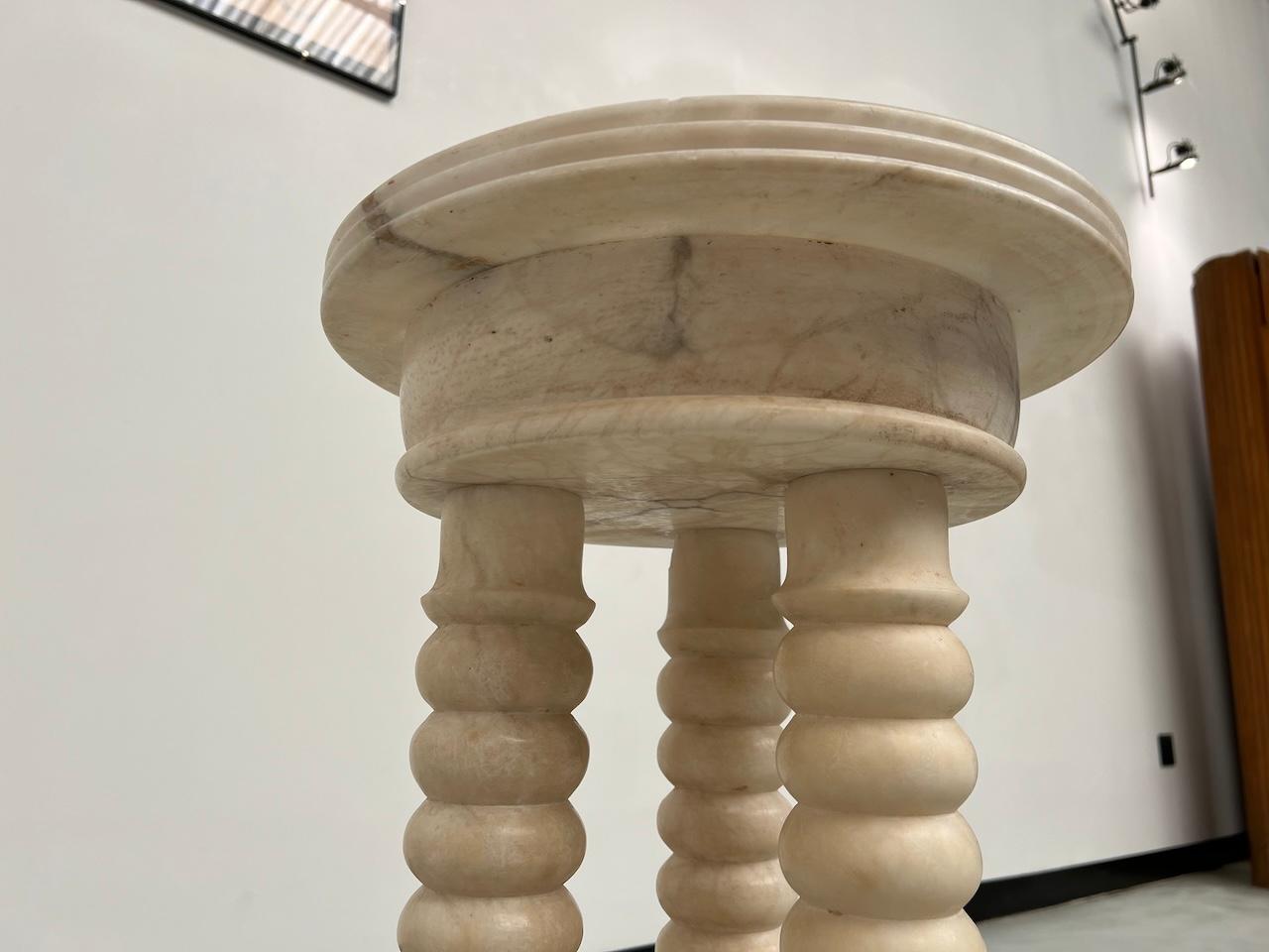 Stand en marbre avec 3 colonnes, vers 1970, France en vente 12