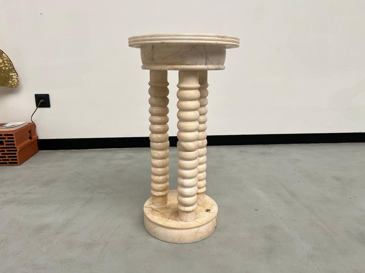 Stand en marbre avec 3 colonnes, vers 1970, France en vente 4