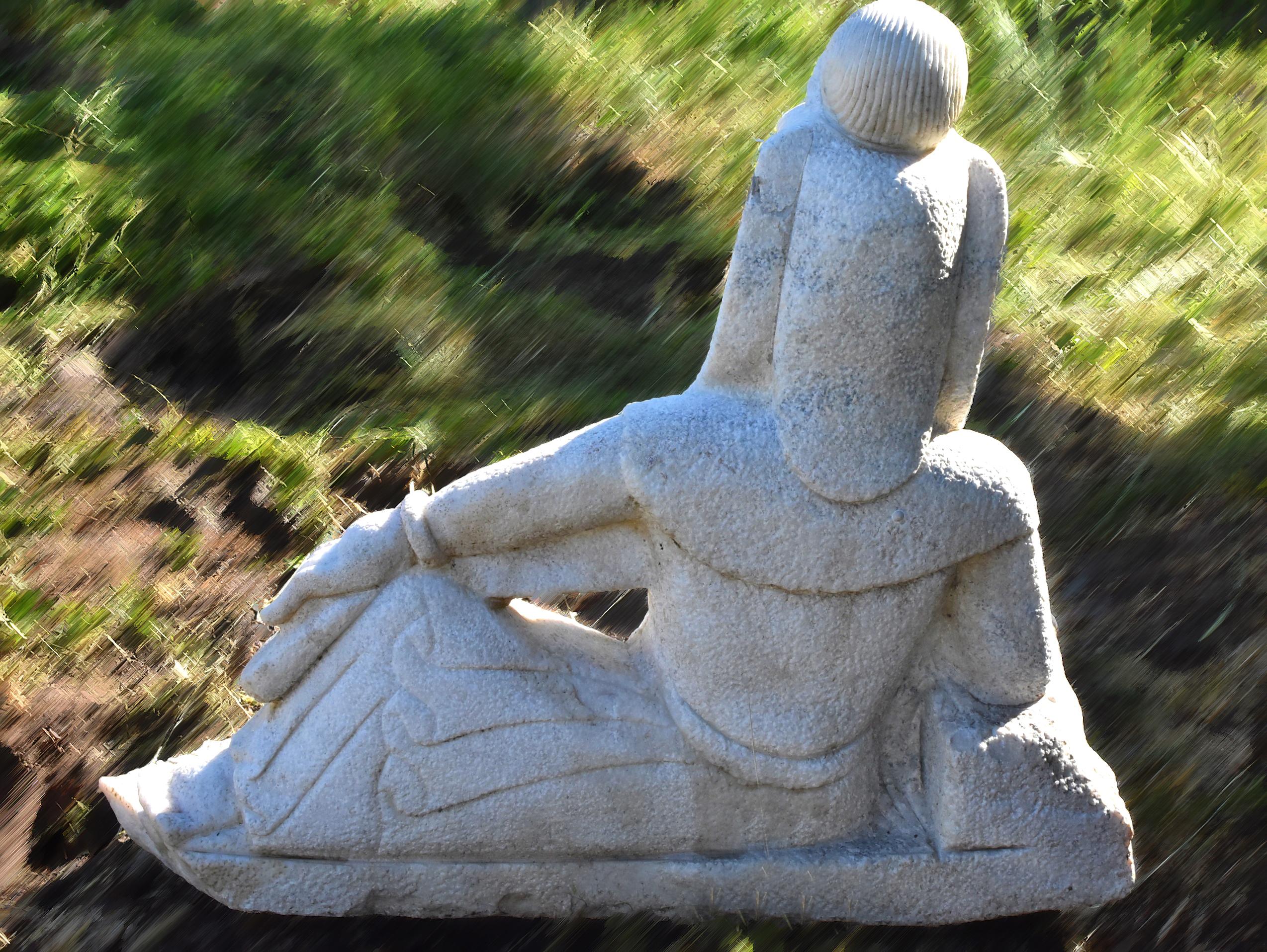 Large Marble Statue of Kwan Yin Avalokiteshara For Sale 8