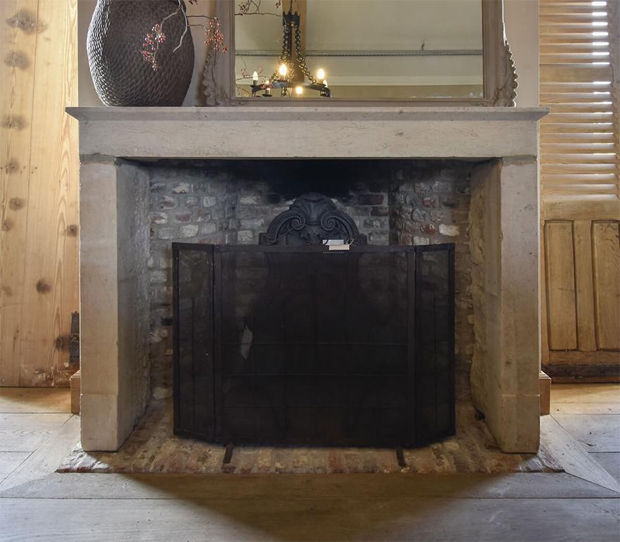 Marble stone fireplace mantel 19th Century In Fair Condition In Udenhout, NL