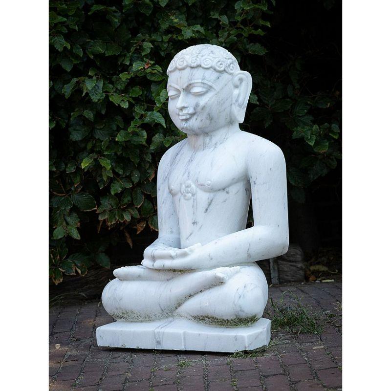 Marble Stone Jain Statue from India In Good Condition For Sale In DEVENTER, NL
