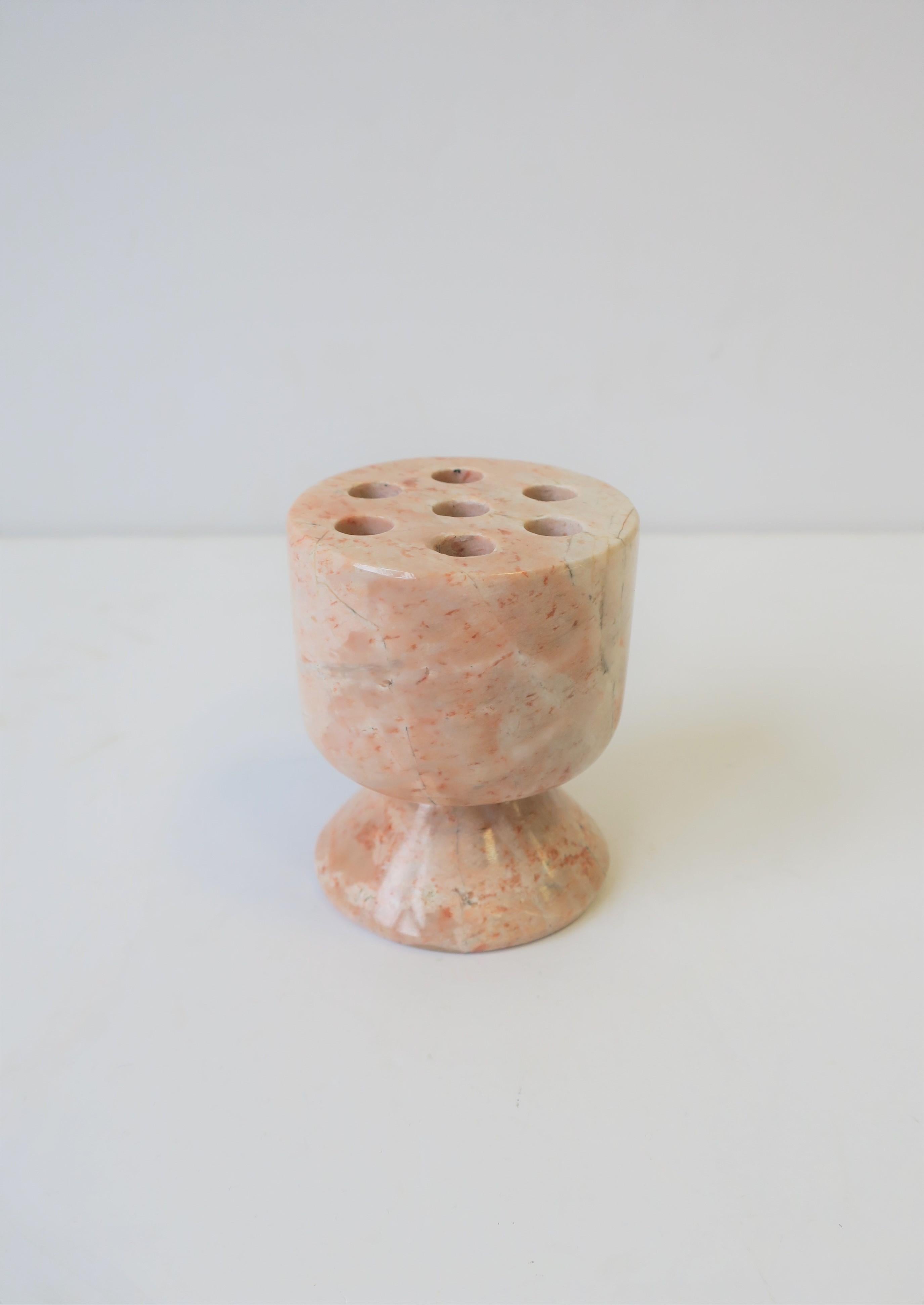 A pink marble stone modern style desk pen holder. Holder is made out of one piece of marble stone polished smooth. Piece measures: 2.5