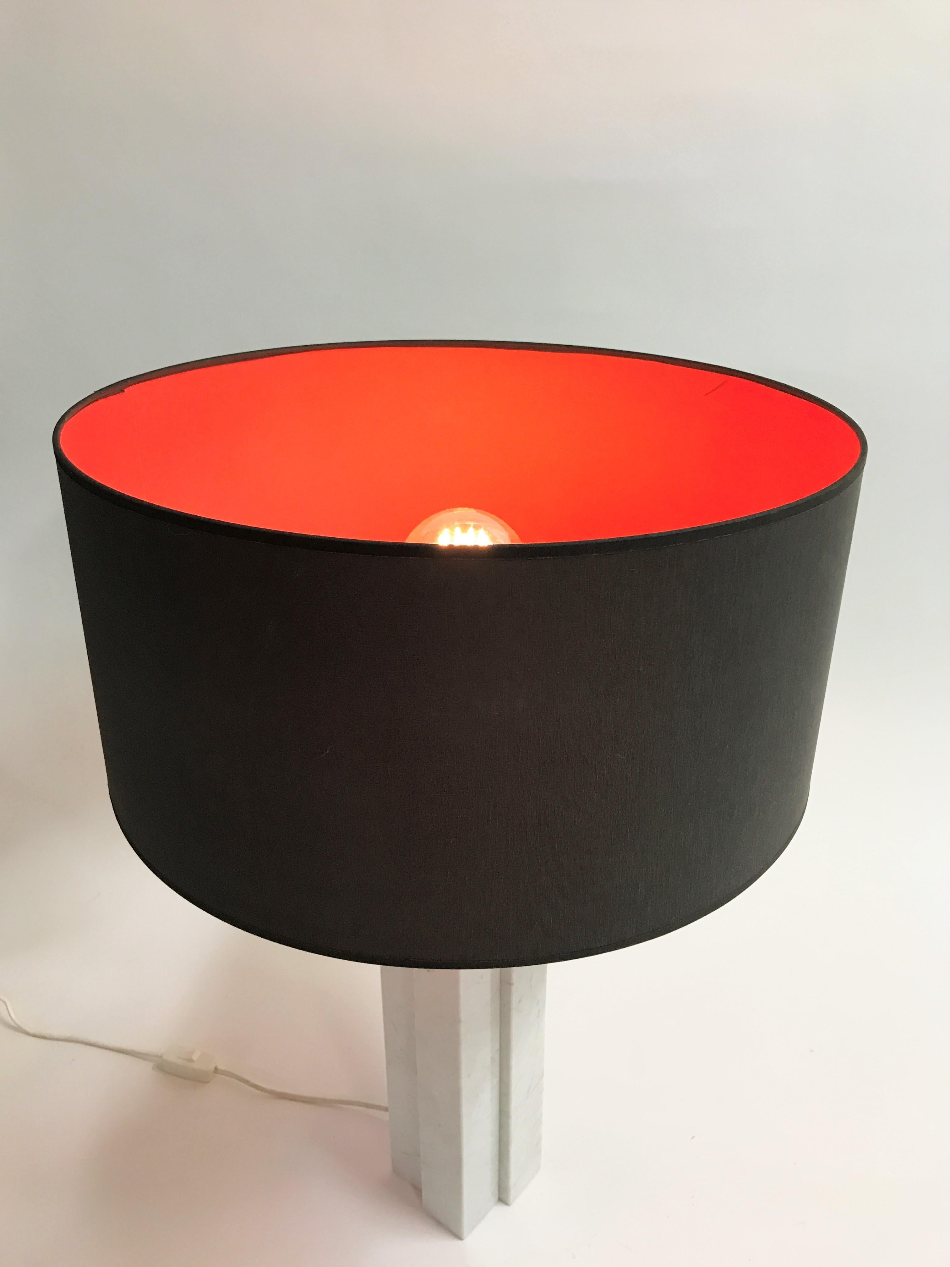 Marble Table Lamp by Florence Knoll, 1960s In Excellent Condition In Leuven, Vlaams Gewest
