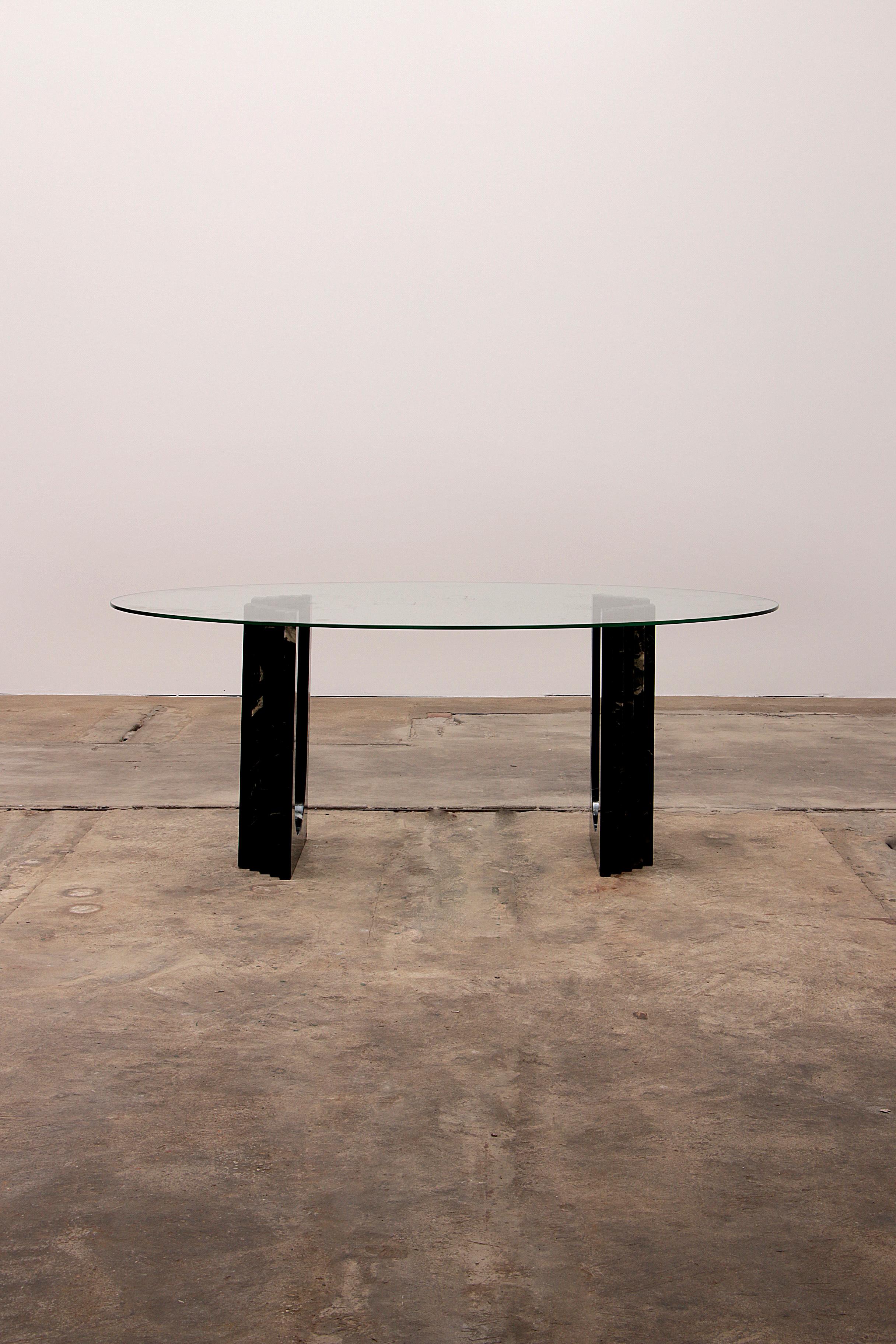 Italian Marble Table Design by Carlo Scarpa for Cattelan, 1970, Italy