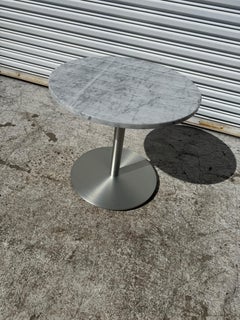 Vintage Metal Tulip Base Round Marble Top Dining Table