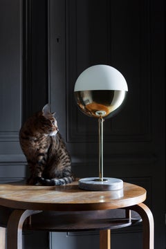 Lampe de table en marbre 01 de Magic Circus Editions