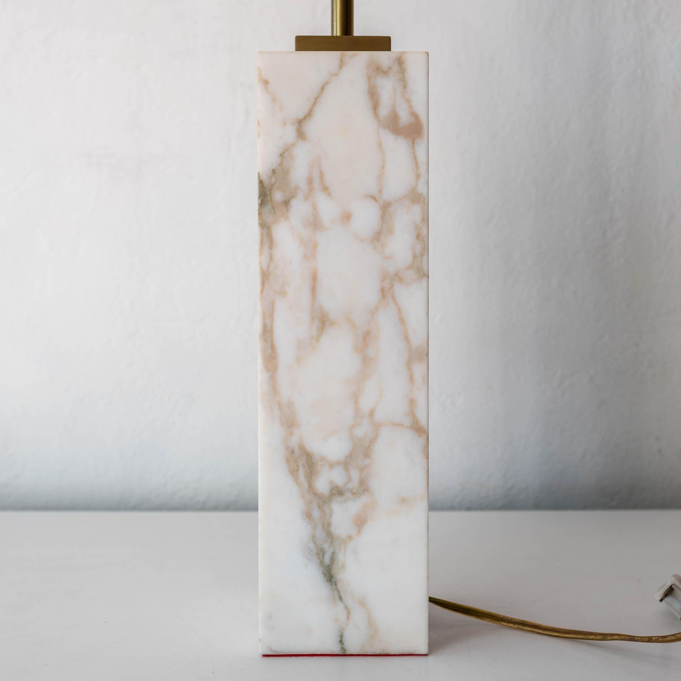Mid-Century Modern Lampe de table en marbre de Robsjohn-Gibbings pour Hansen en vente