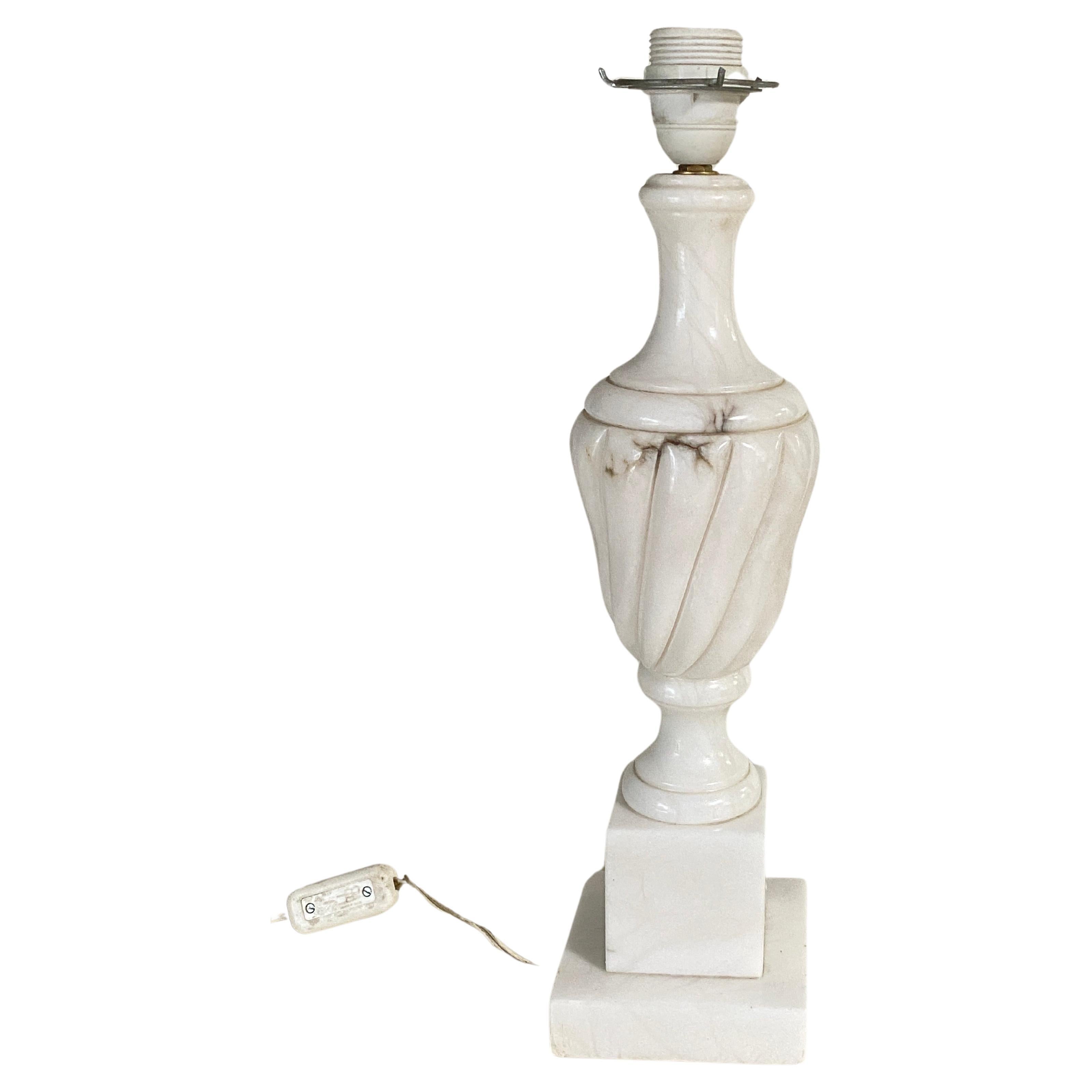 Marble table lamp. White Color. 


US PLUG ADAPTATOR WILL BE FURNISHED FOR FREE TO THE US BUYERS
Shade is not Furnished

