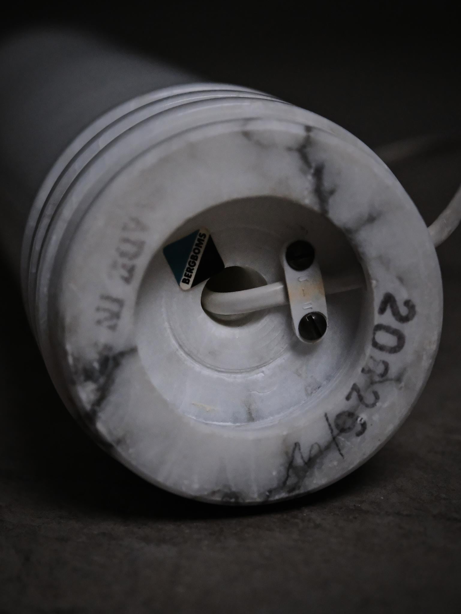 Lámparas de mesa de mármol 'B-10' de Bergboms, Suecia, años 60 en venta 6