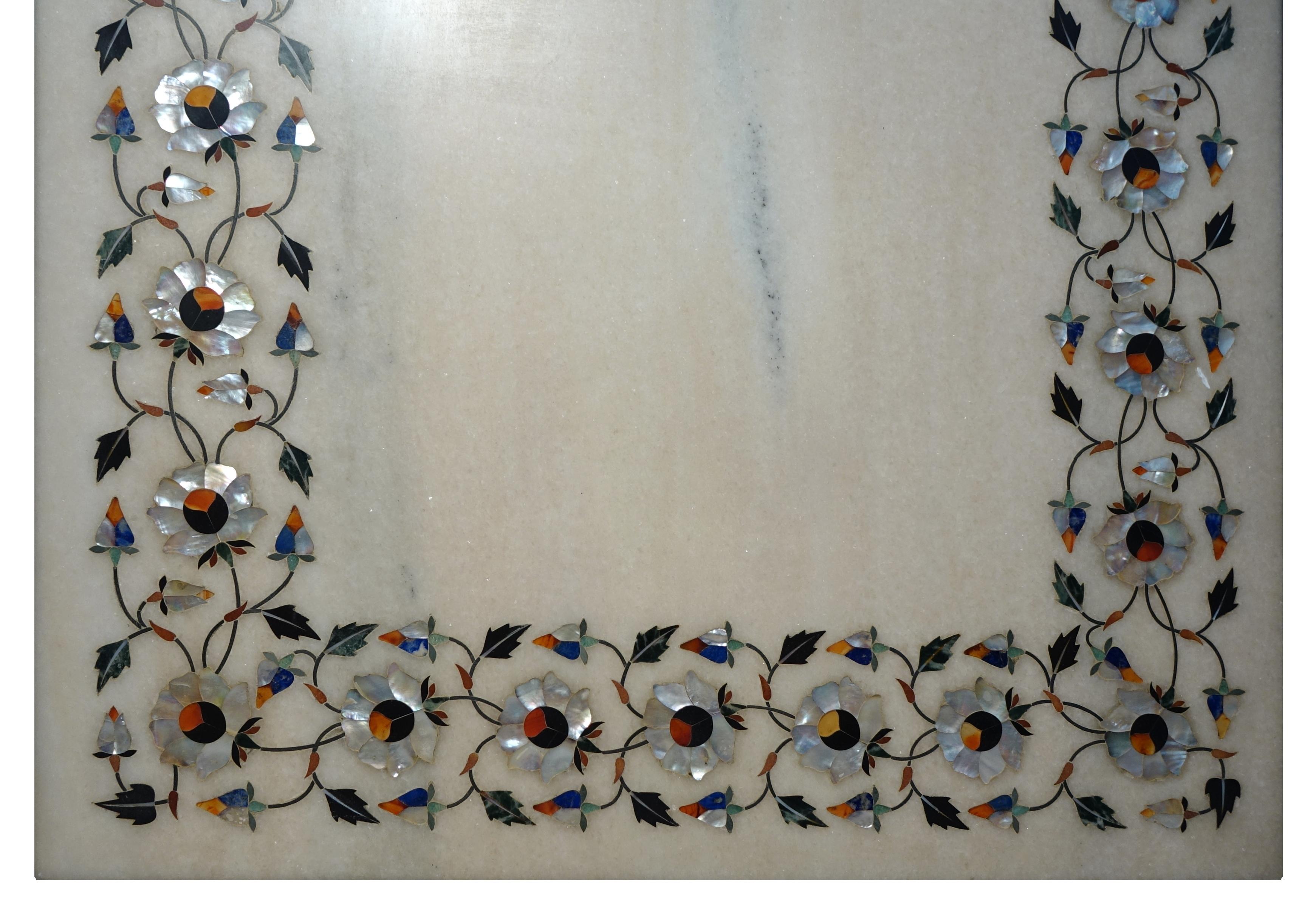 Marble Table Top, Inlaid with Mother-of-Pearl, Lapis and Semi-Precious Stones In Good Condition For Sale In Milano, IT
