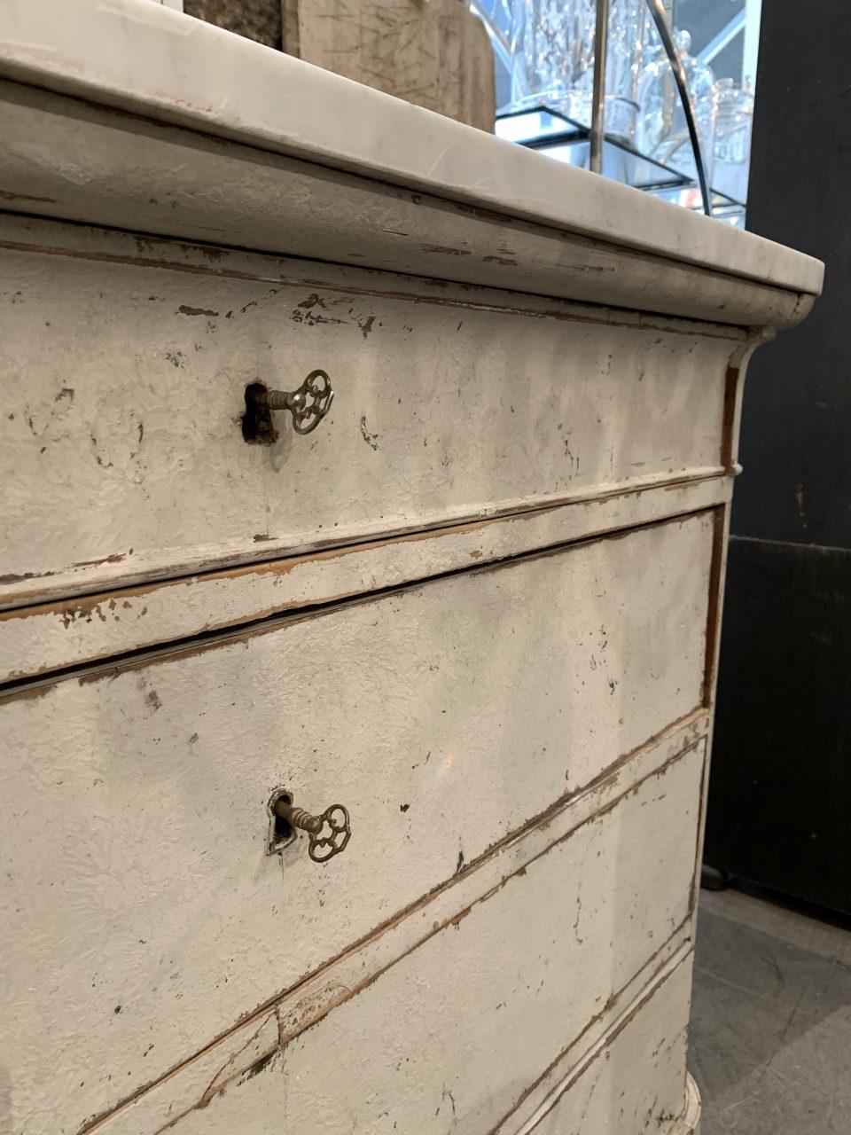 Marble Top Chest of Drawers-France In Good Condition In Copenhagen K, DK
