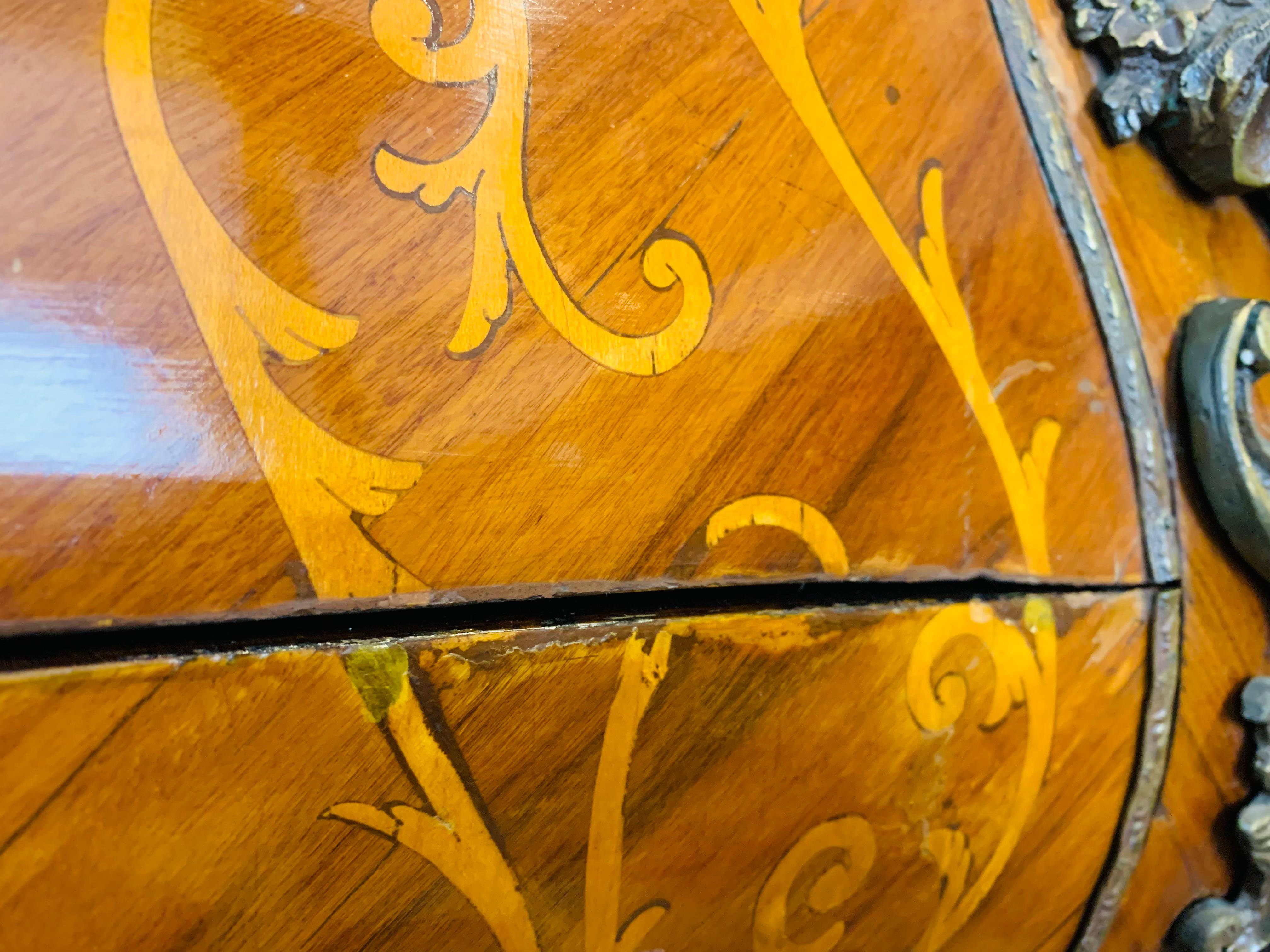 Marble Top French Louis XV Style Bombe Chest of Three Drawers Parquetry Inlay 9