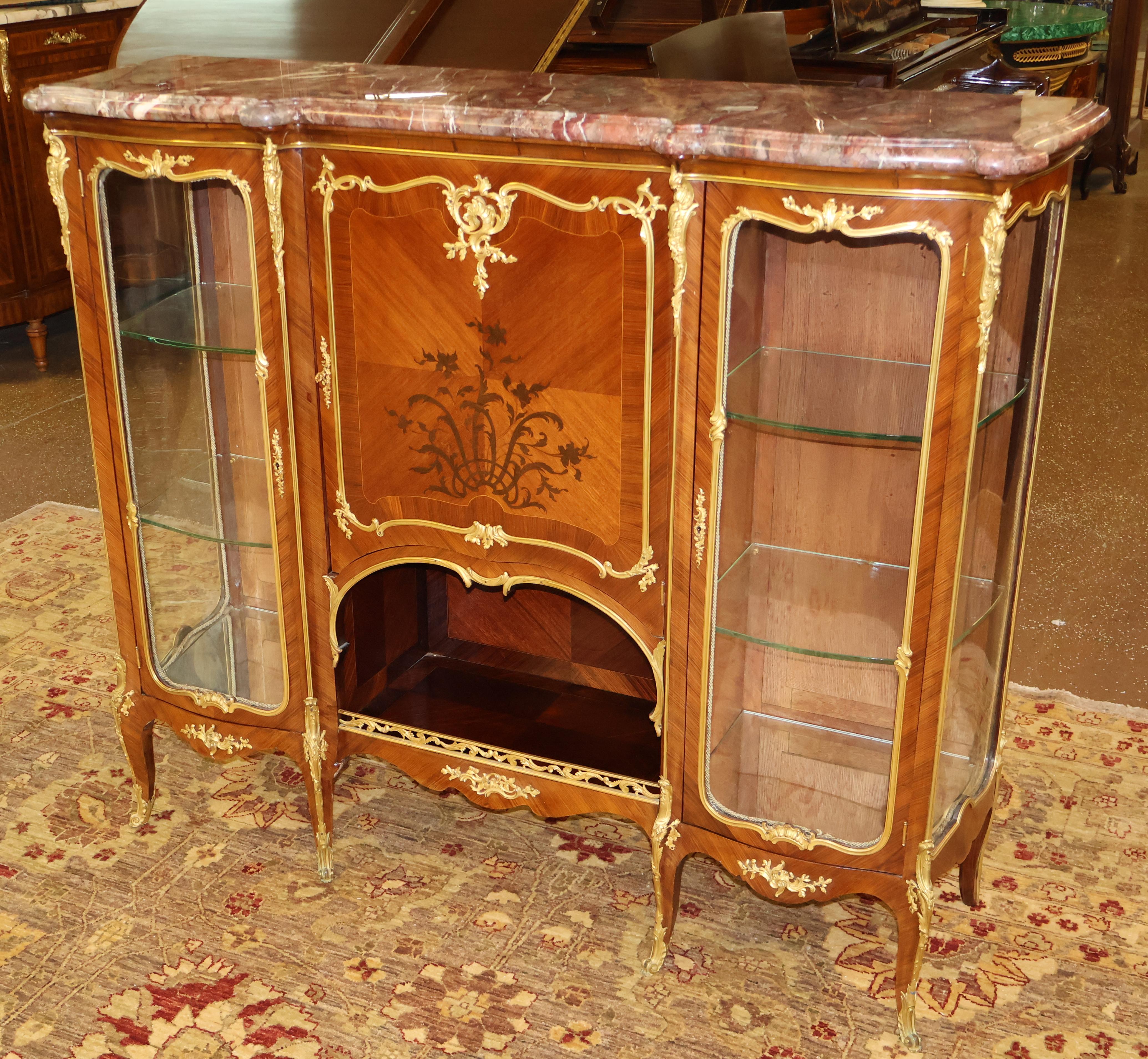 Marble Top French Ormolu Kingwood Inlaid Marquetry Vitrine Attributed To Linke In Good Condition For Sale In Long Branch, NJ