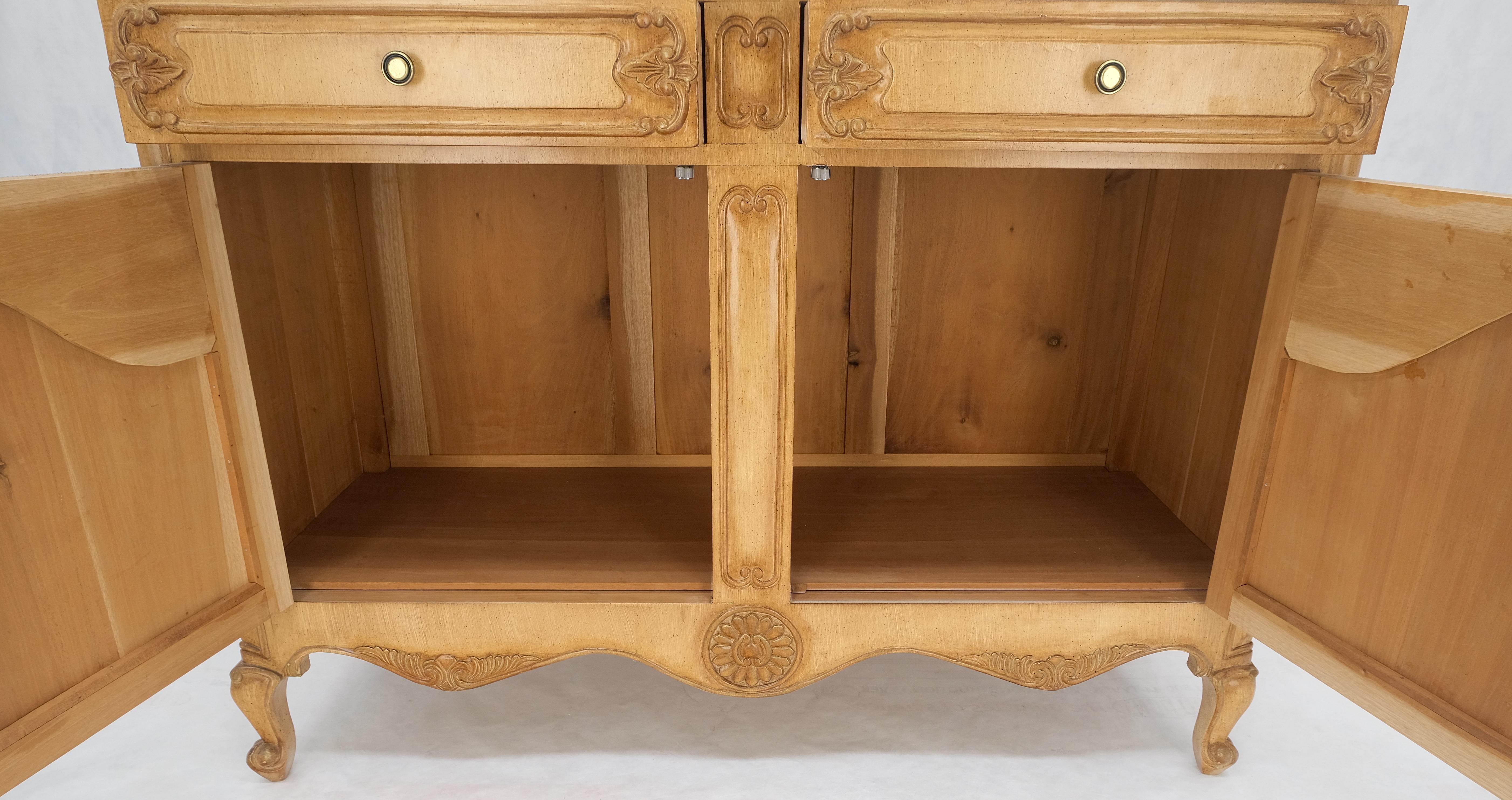 Buffet en chêne Oak Country French Two Doors Drawers Cabinet Server Sideboard Marble Top  en vente 7
